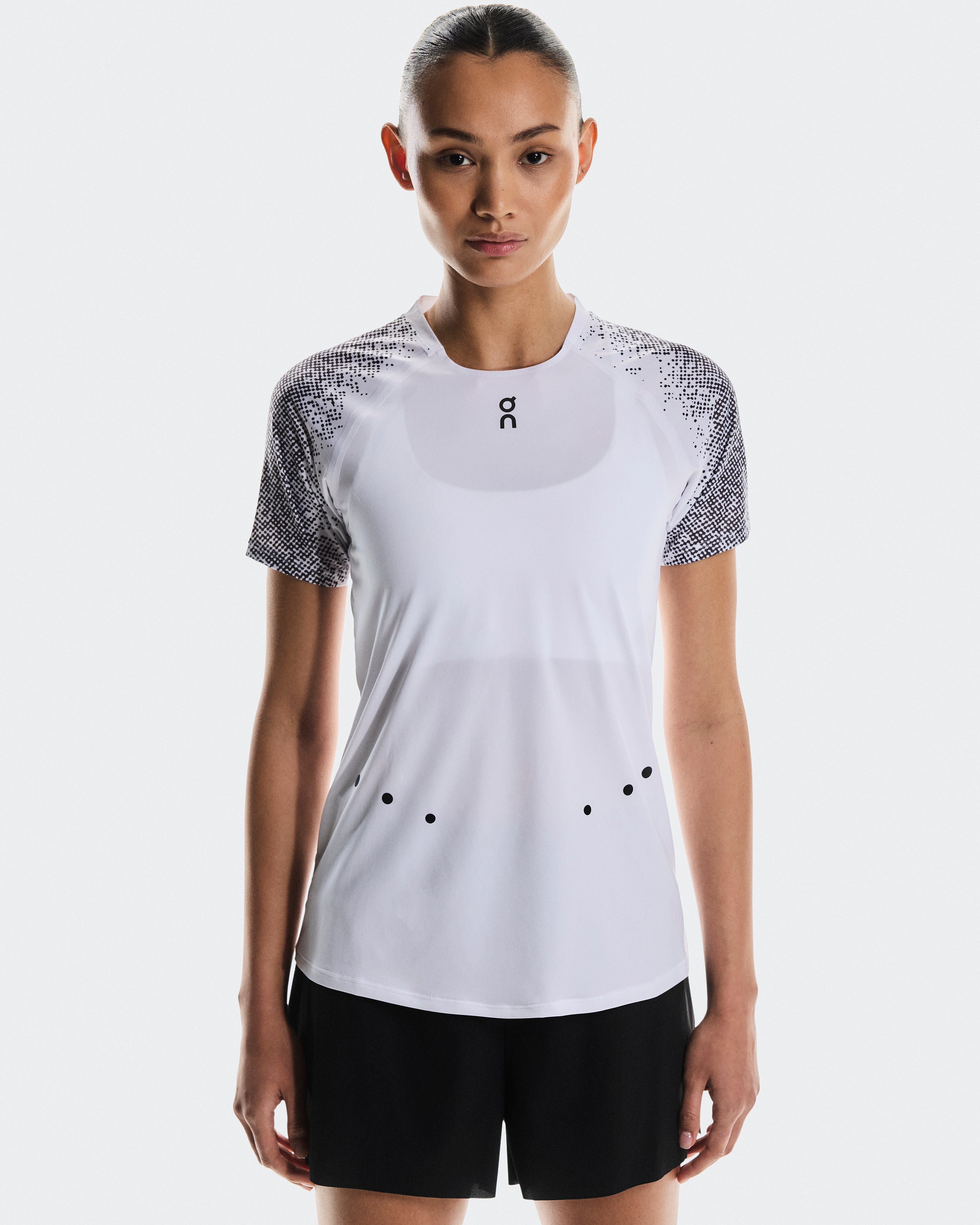 On Ultra-T White | Iron (Women'S)