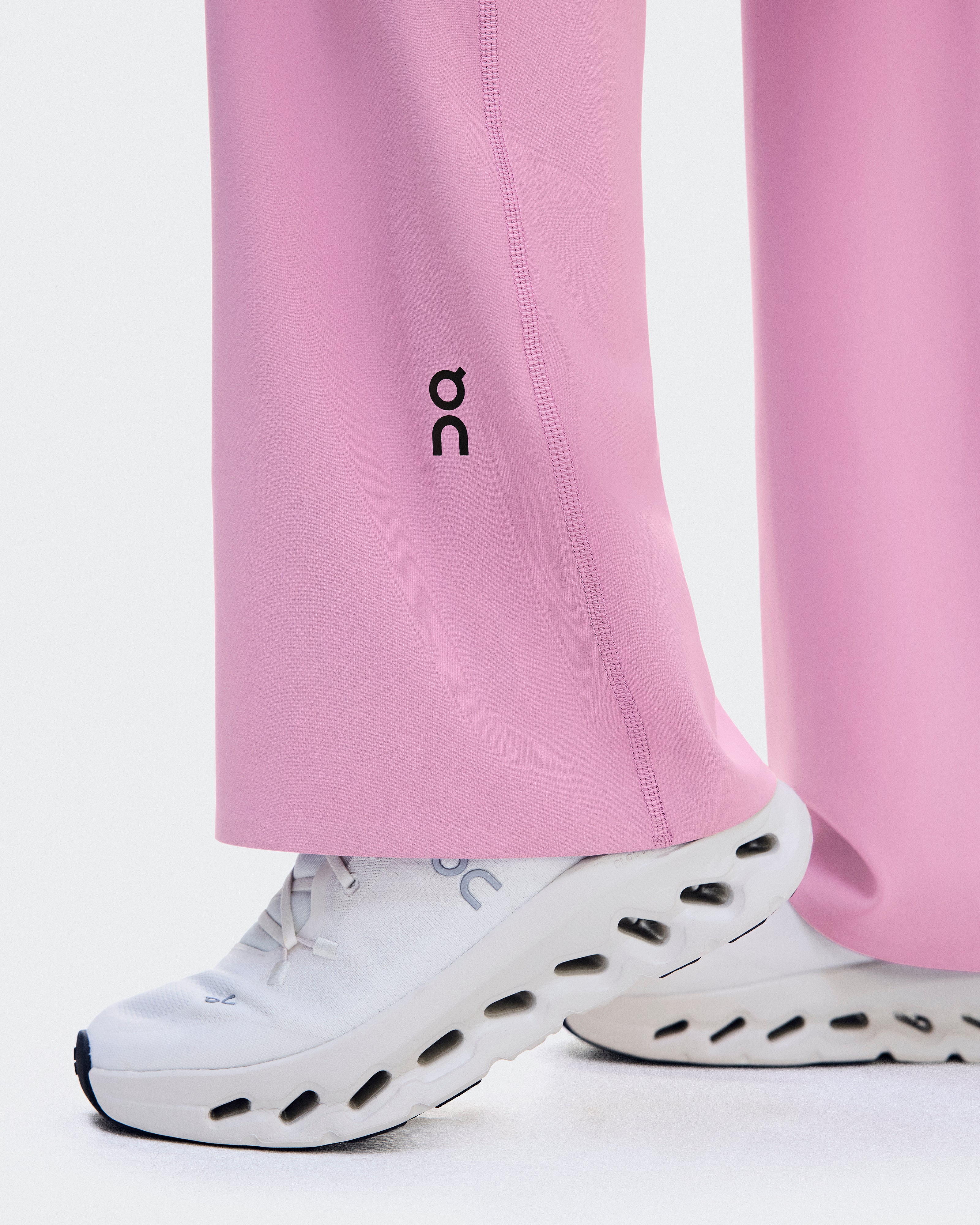 On Studio Leggings Flared Sakura (Women'S)