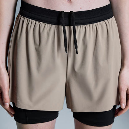 On 3" Performance 2/1 Shorts Cinder | Black (Women'S)