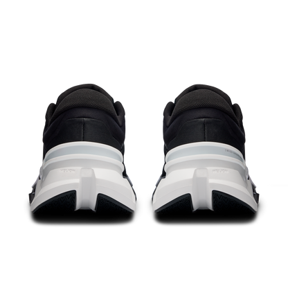 On Cloudflyer 5 Black White (Women'S)