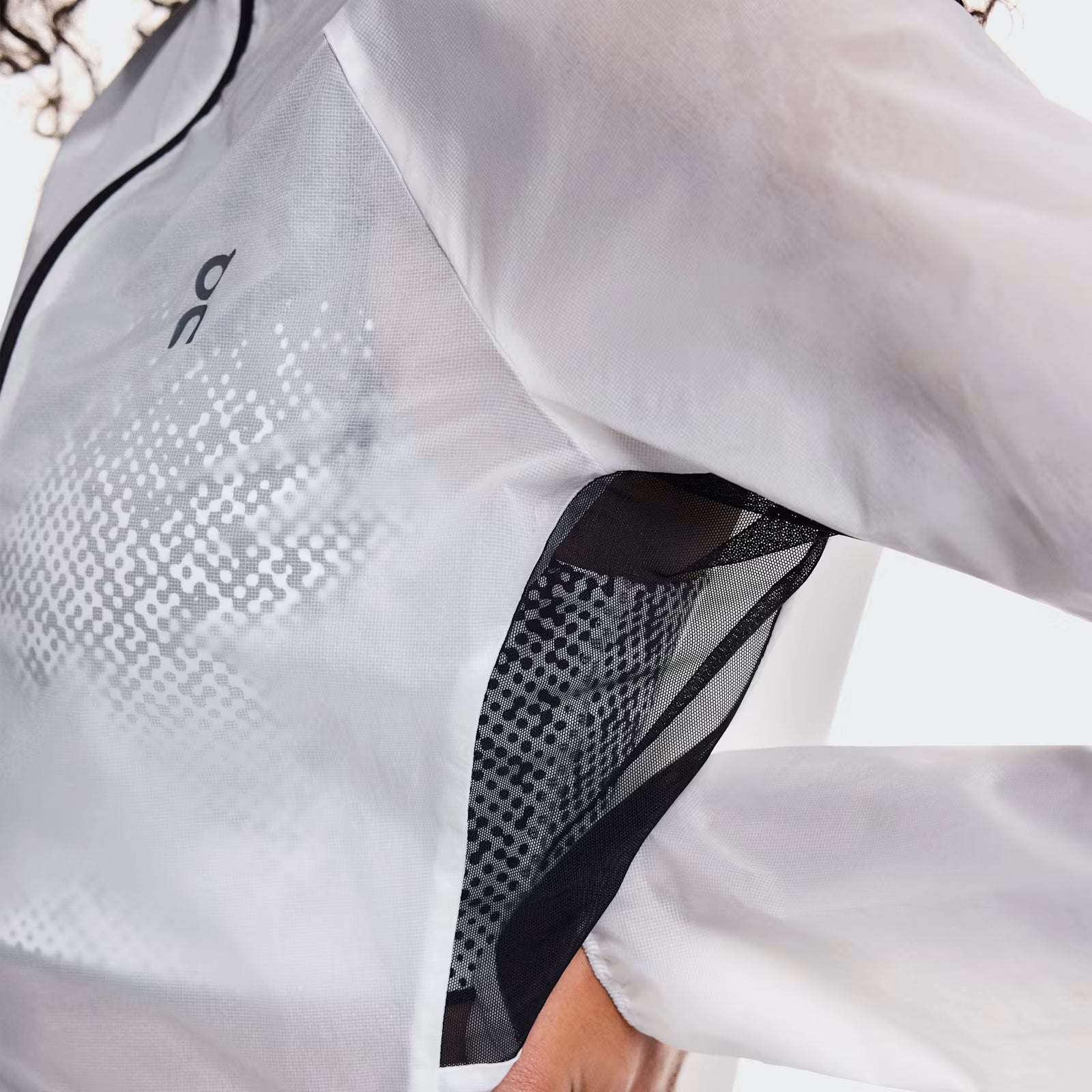 On Zero Jacket White (Women'S)