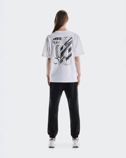 On Club-T Graphic White | Black