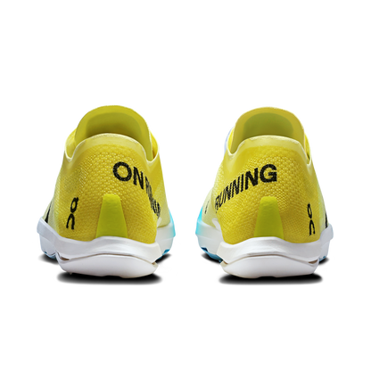 on running cloudspike citius 2 limelight white (women's)