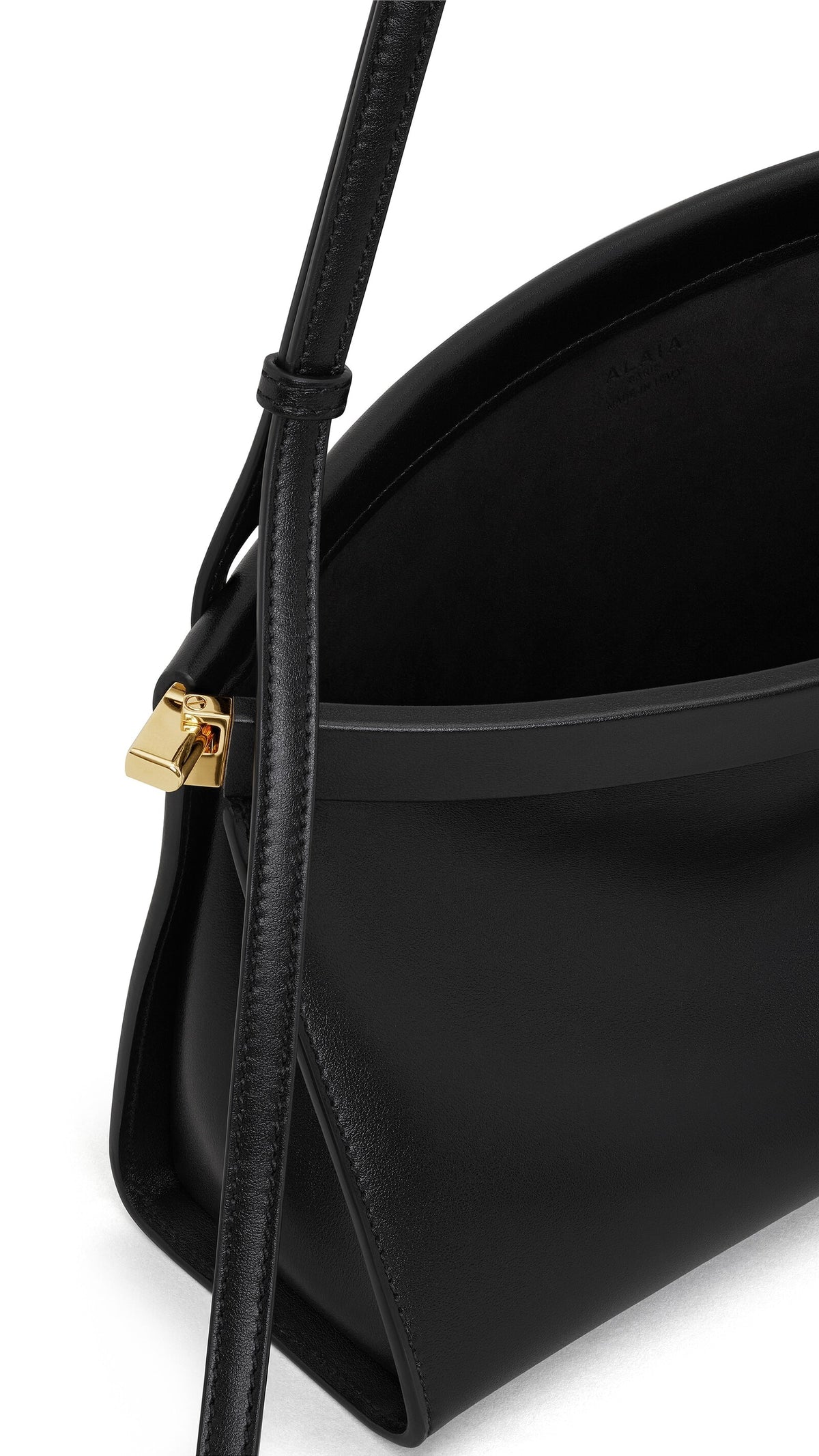 Alaïa Le Click East West Medium Bag In Calfskin