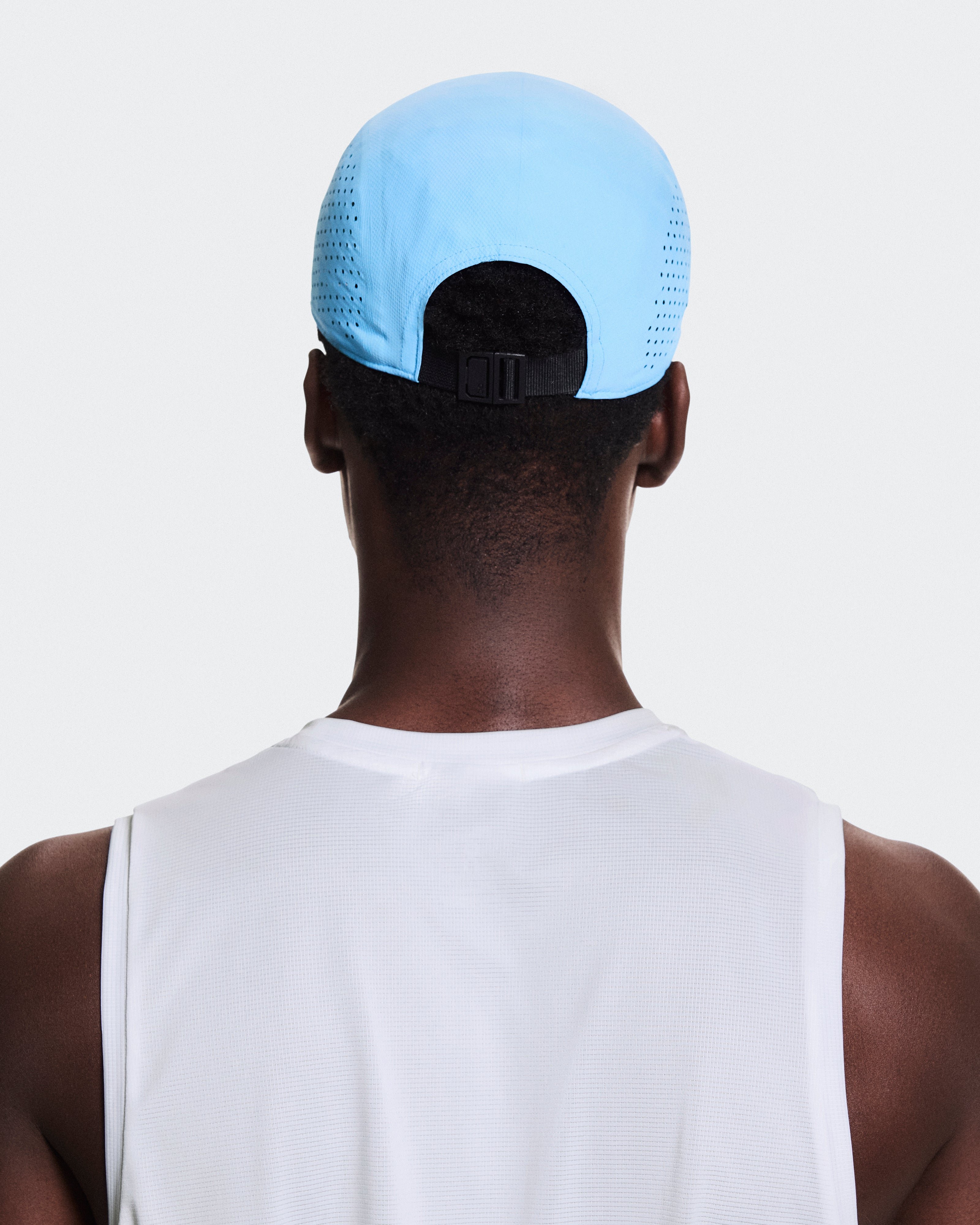On Lightweight Cap Gourami