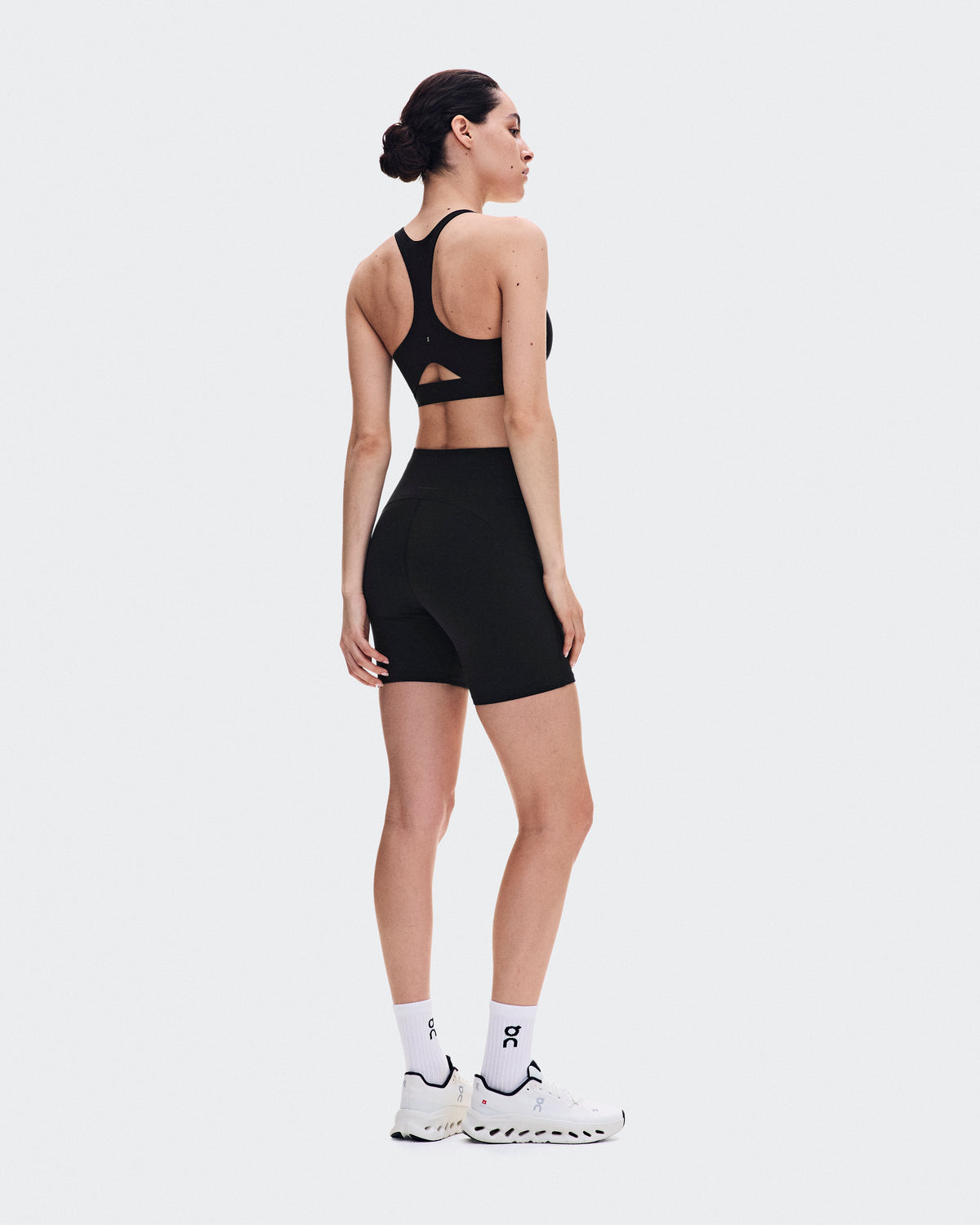 On Studio Racerback Bra Black (Women'S)