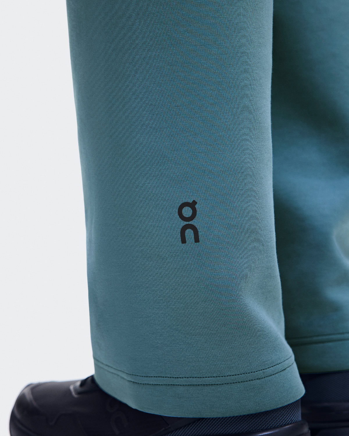 On Focus Tech Sweatpants Agave (Women'S)
