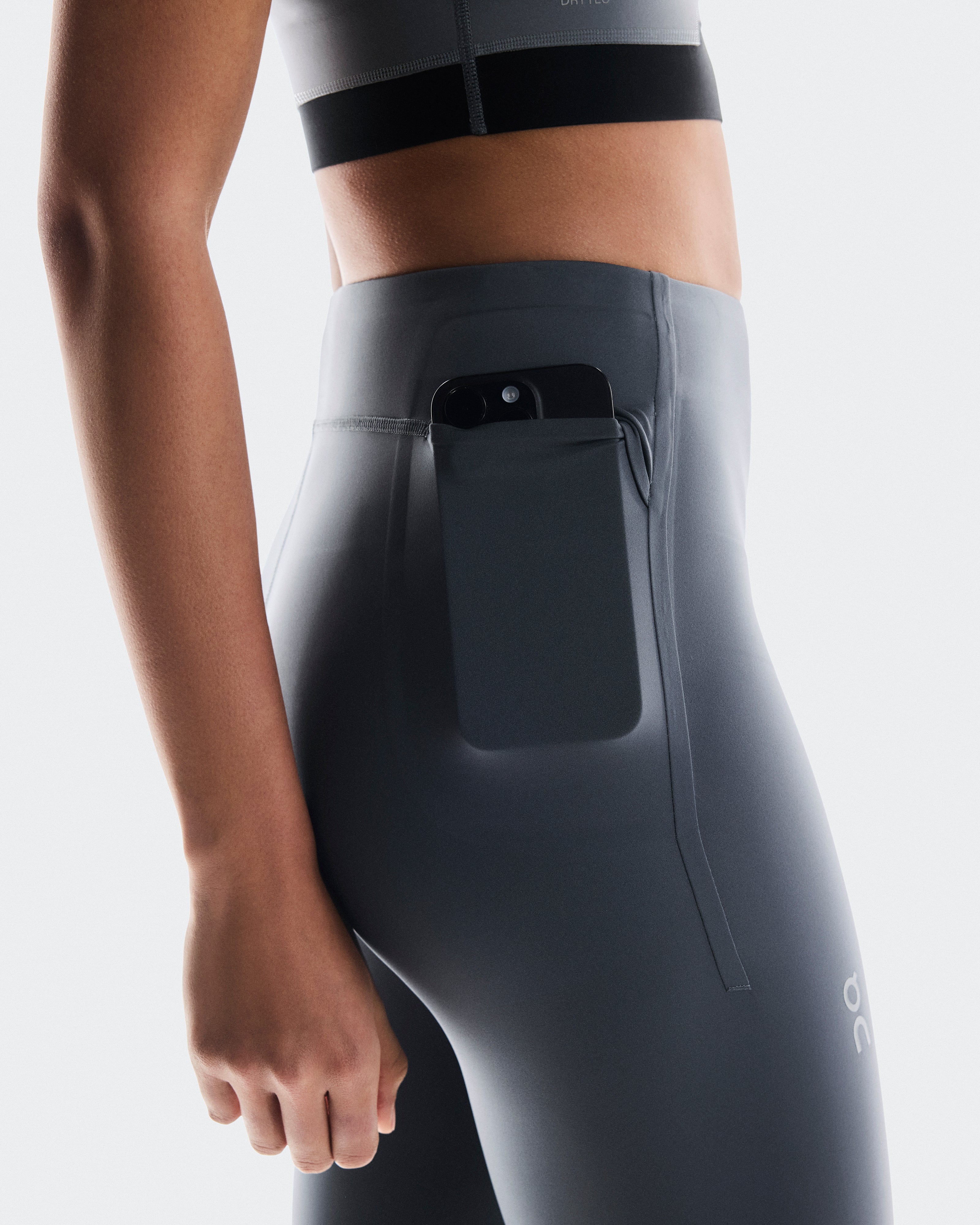 On Train Tights Rock (Women's)