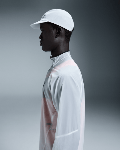 On Zero Jacket White | Flame