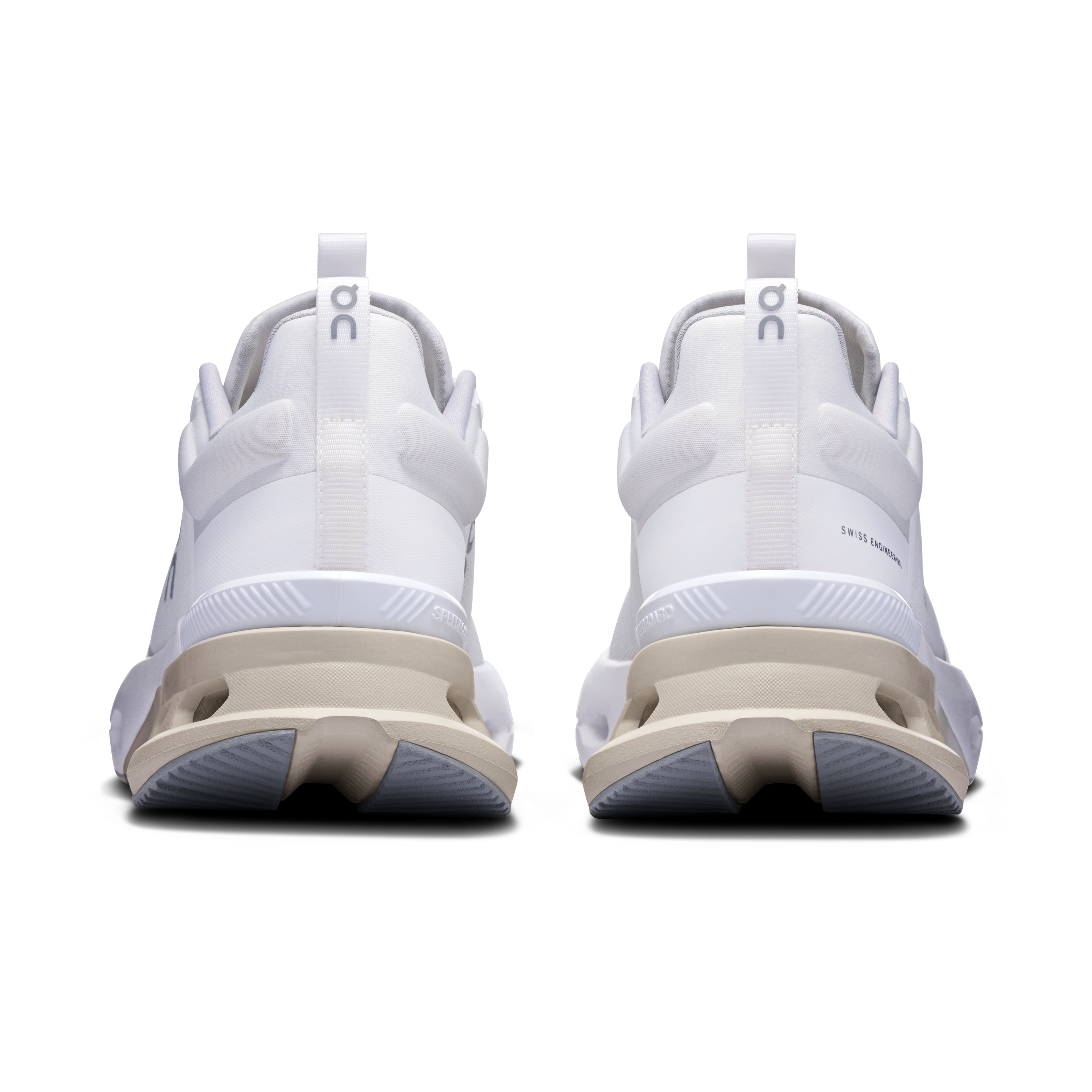 on running cloudnova x white glacier (women's)