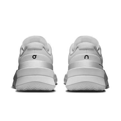 on running the roger pro 2 all white (women's)