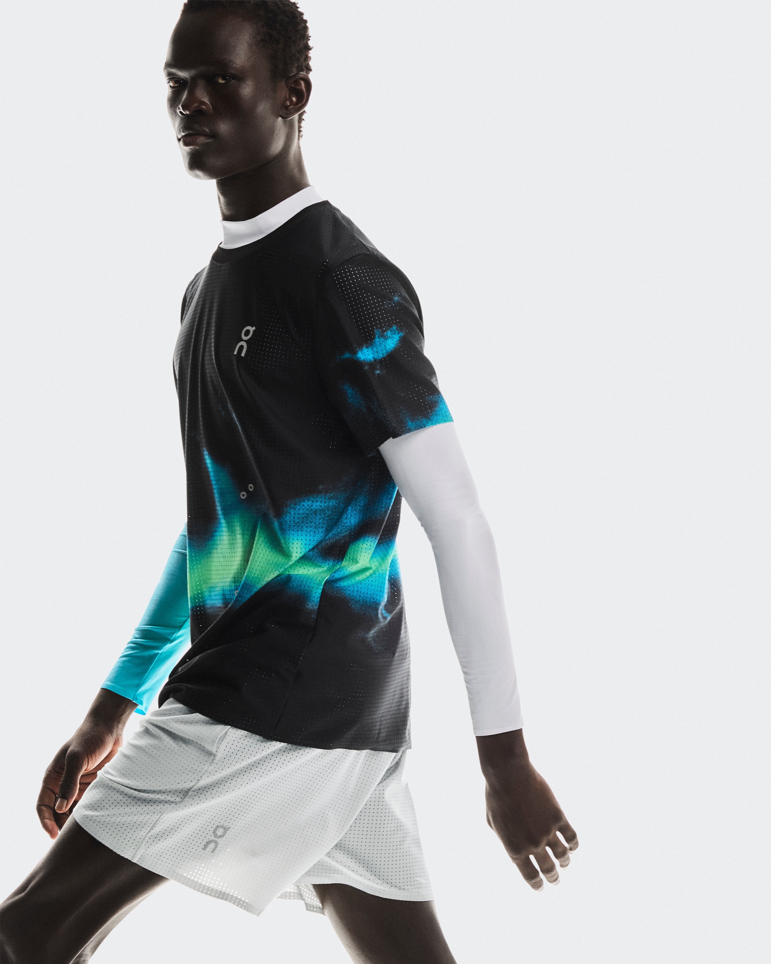 On Pace Mesh Shorts Glacier