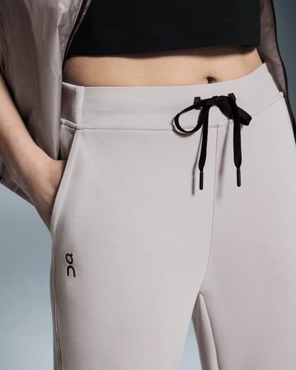 on sweat pants Fade (Women's)