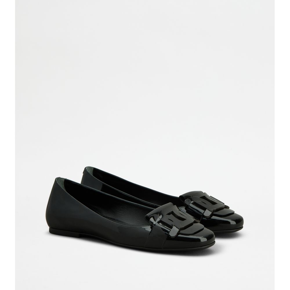 Tods Kate Ballerinas In Leather Black Womens