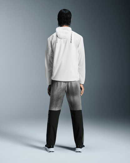 On Ultra Jacket Loewe White