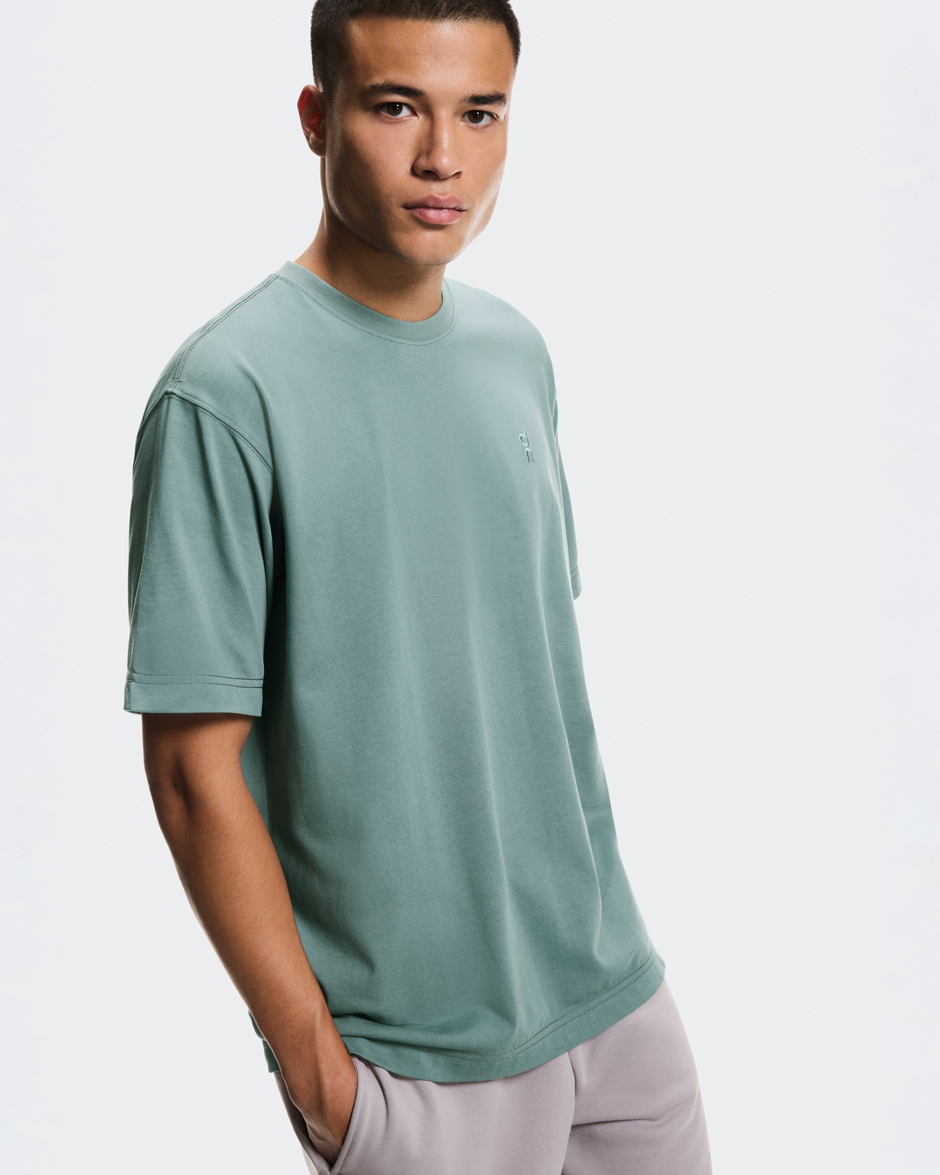 On Club Collective-T Tide