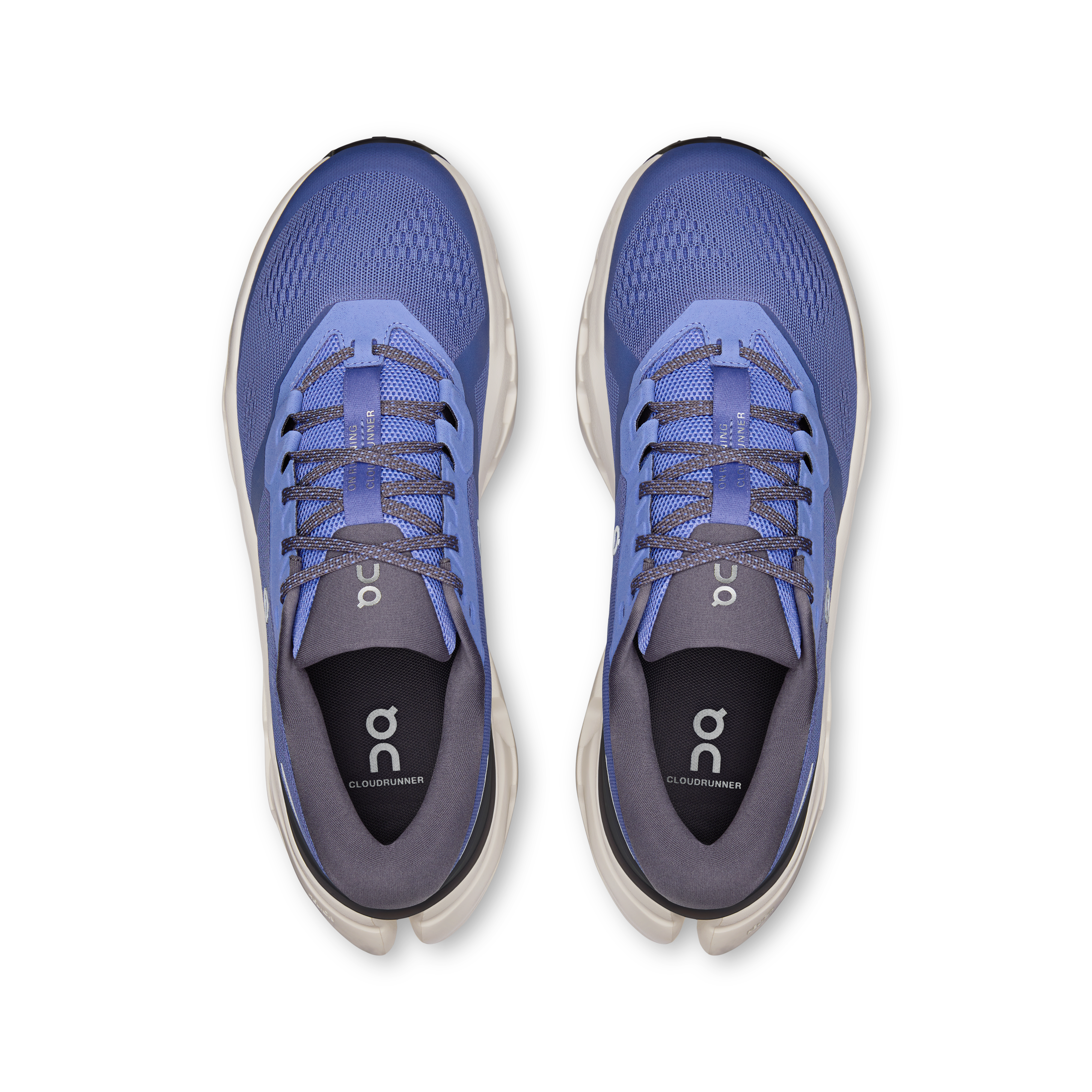 On Cloudrunner 3 Sailor Ivory