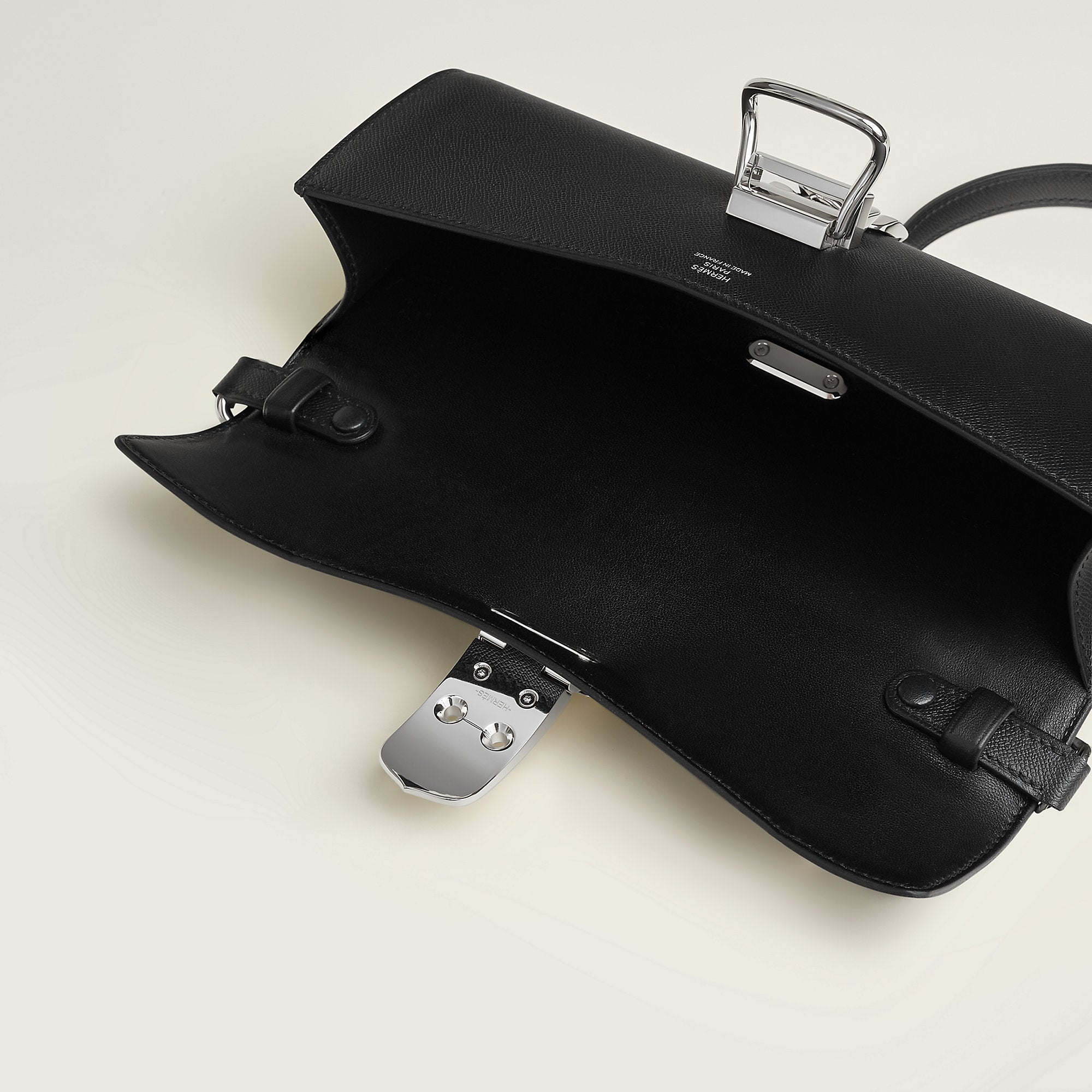 Hermes Boucle Sellier Chaine Bag Noir