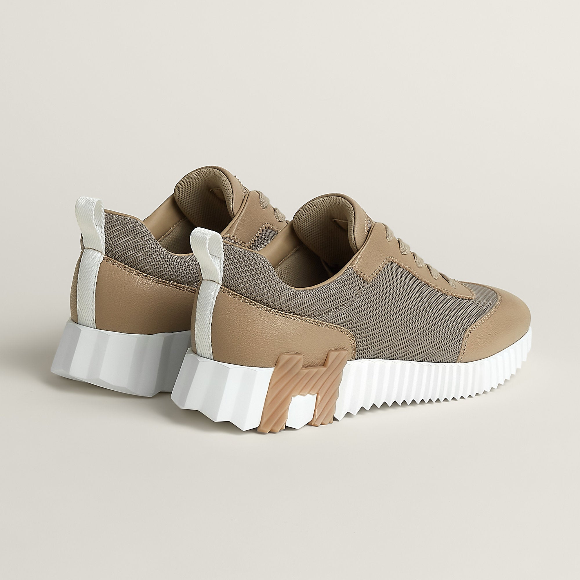 Hermes Bouncing Sneaker Beige Lin