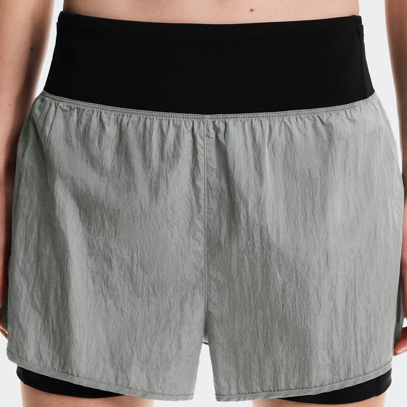 On Performance Volt Shorts Glacier (Women'S)