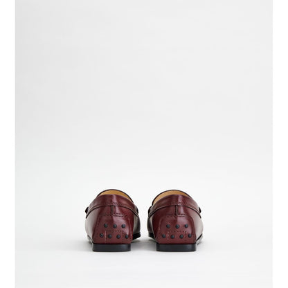 Tods City Gommino Driving Shoes In Leather Burgundy Womens