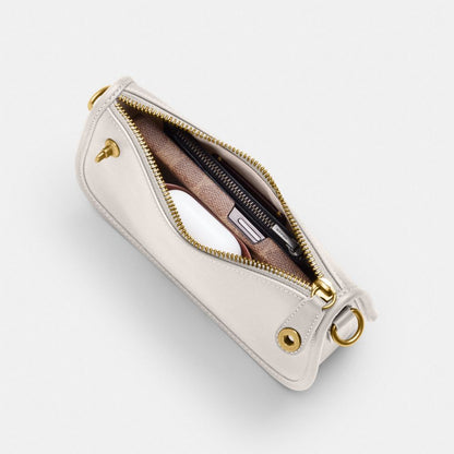 Coach Swinger Bag 20 Brass Chalk