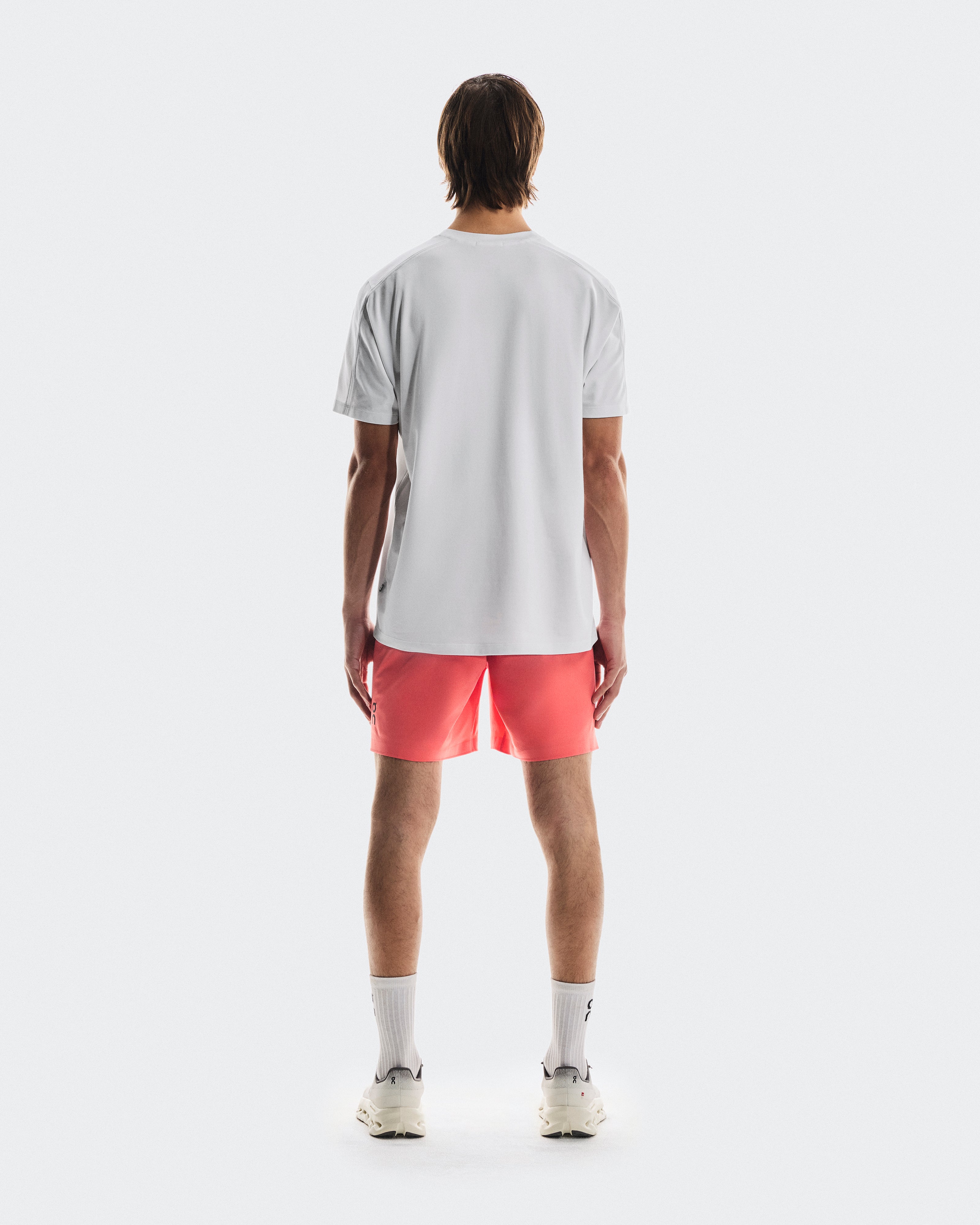 On Focus Shorts Coral