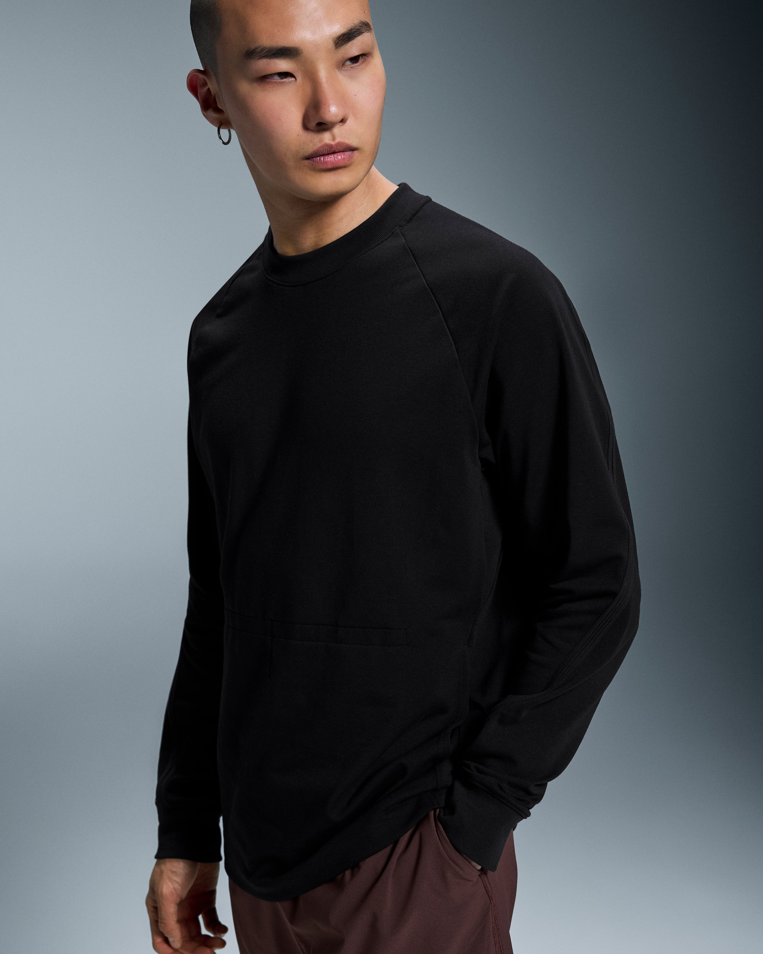 on movement crew Black