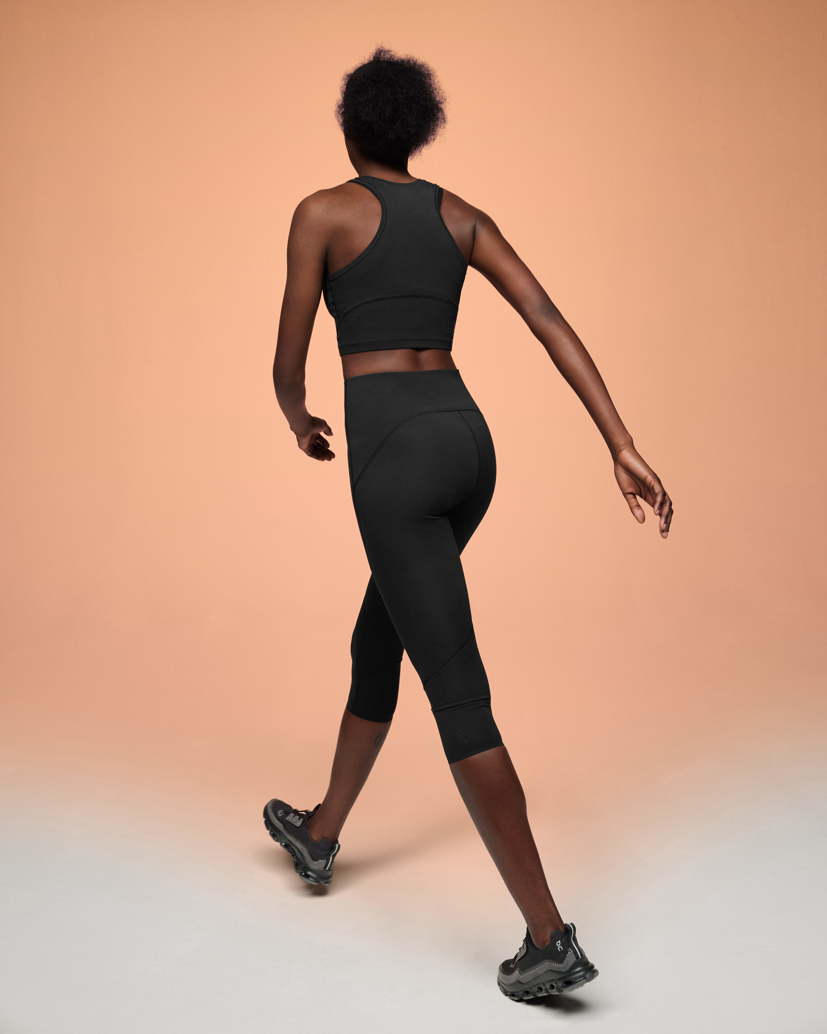 on movement 3/4 tights Black (Women's)