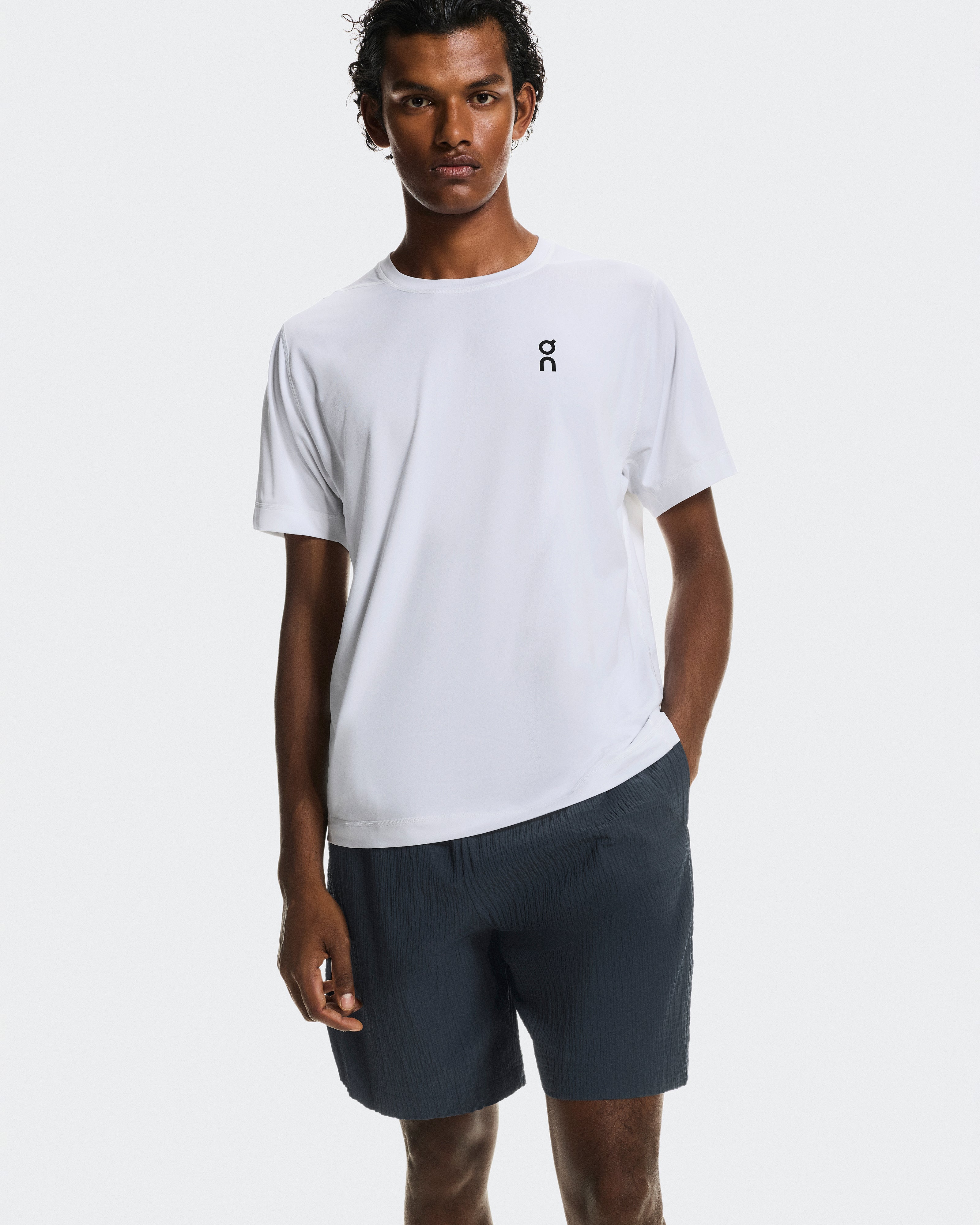On Courtside Shorts Eaze Midnight