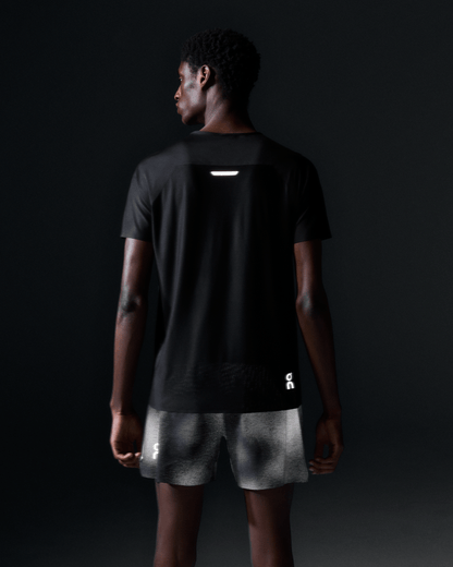 On Performance-T Lumos Black