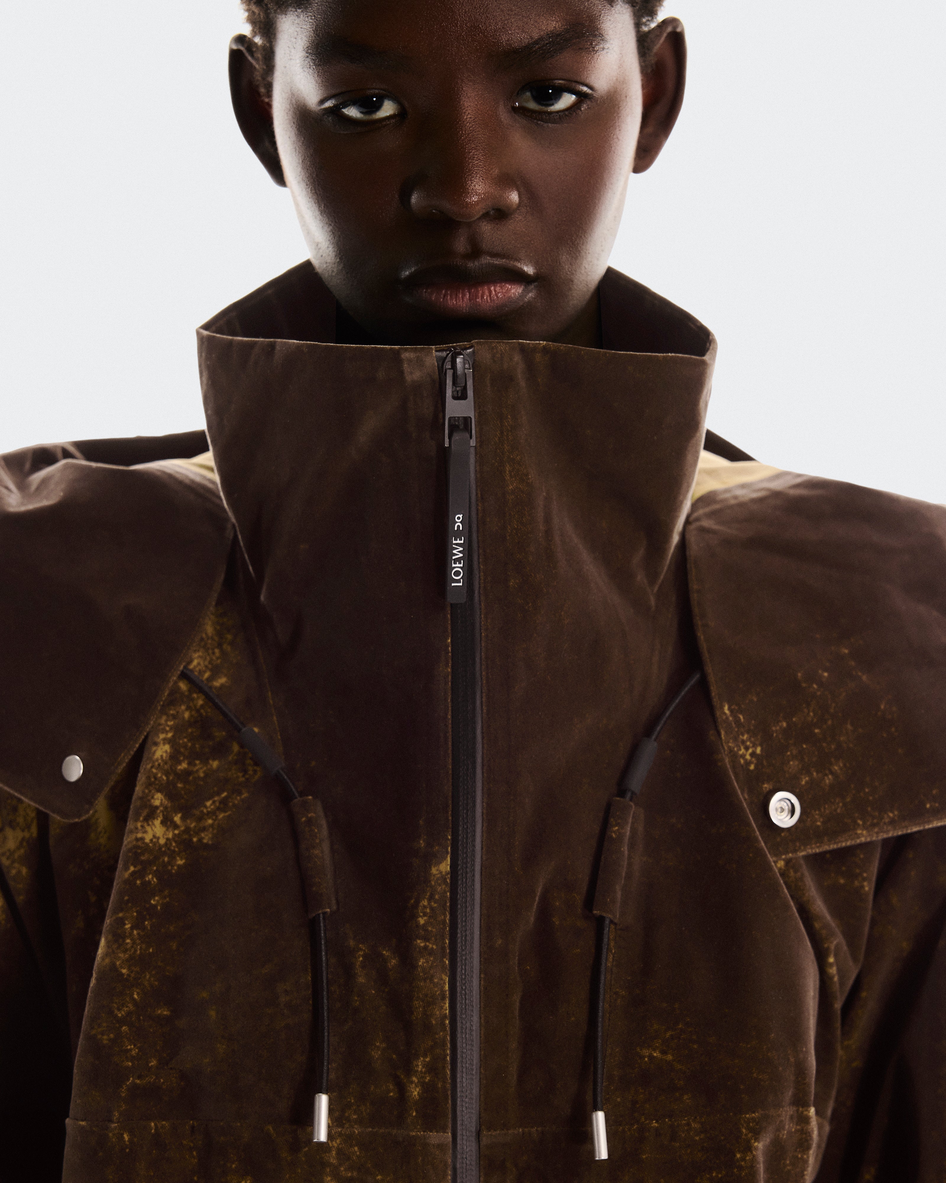 On Anorak Loewe Chocolate Brown