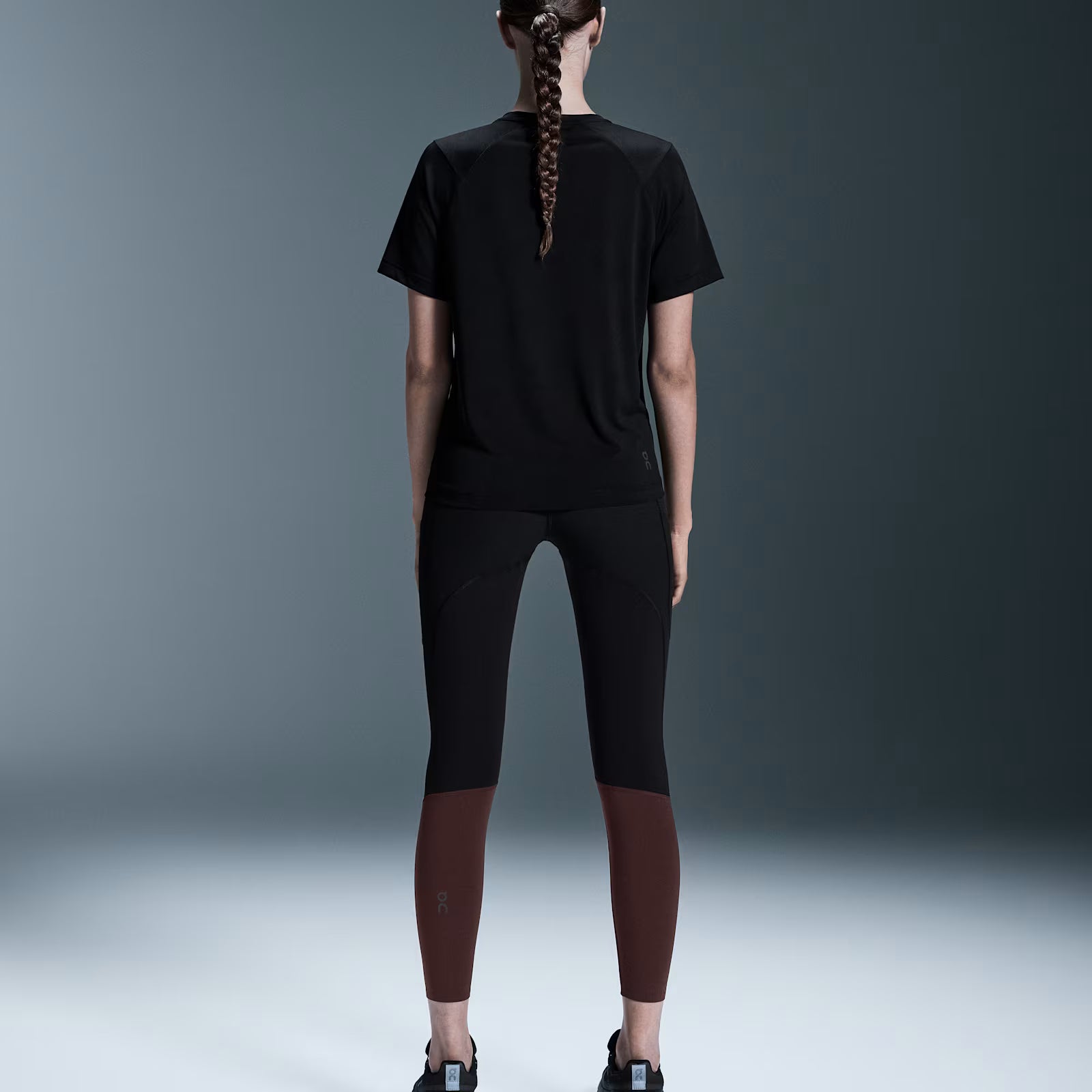 On Trek Tight Black | Mulberry (Women'S)