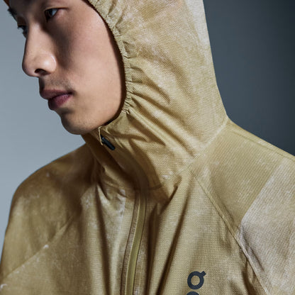 On Ultra Jacket White | Caper