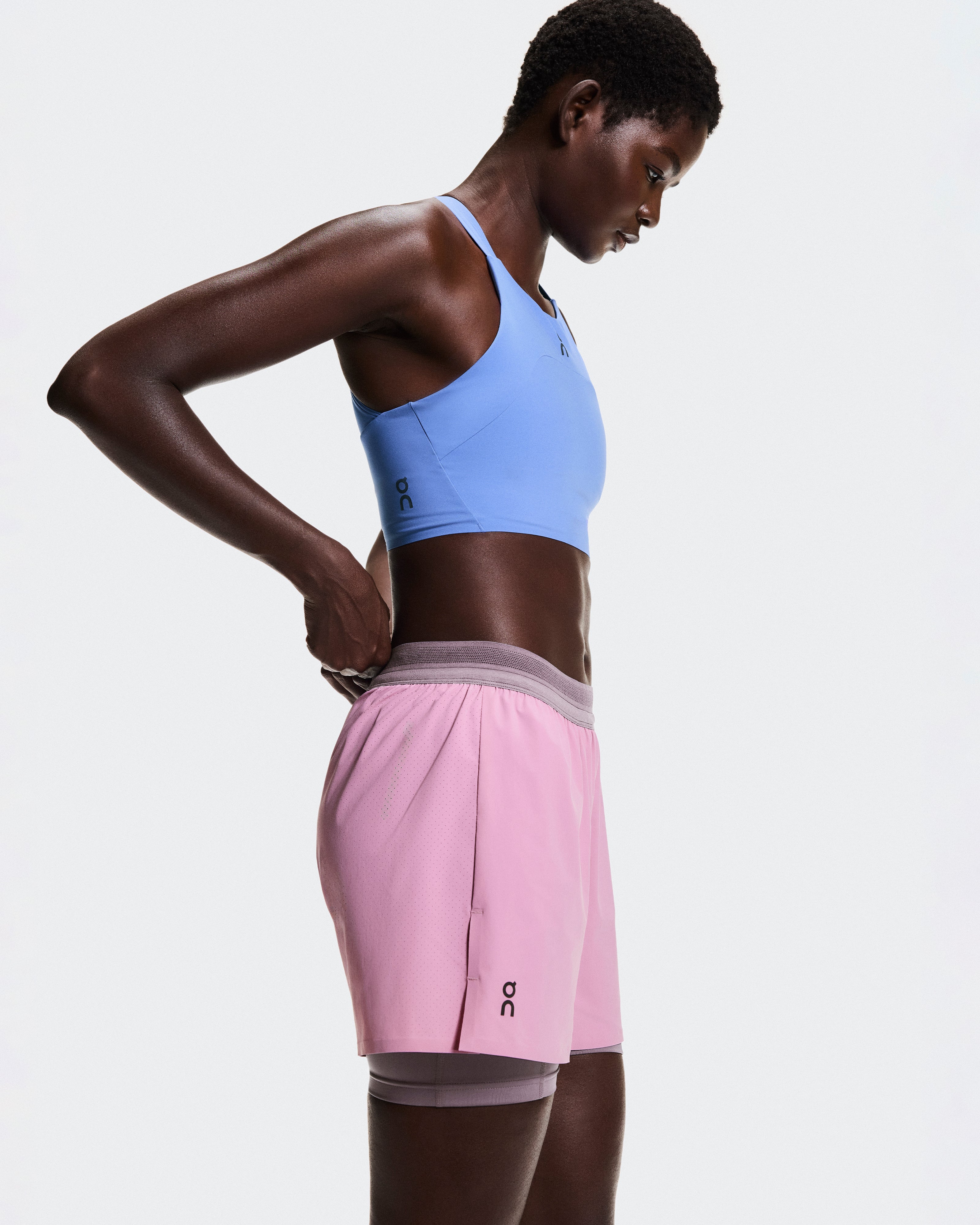 On 3" Performance 2/1 Shorts Sakura | Dewberry (Women'S)