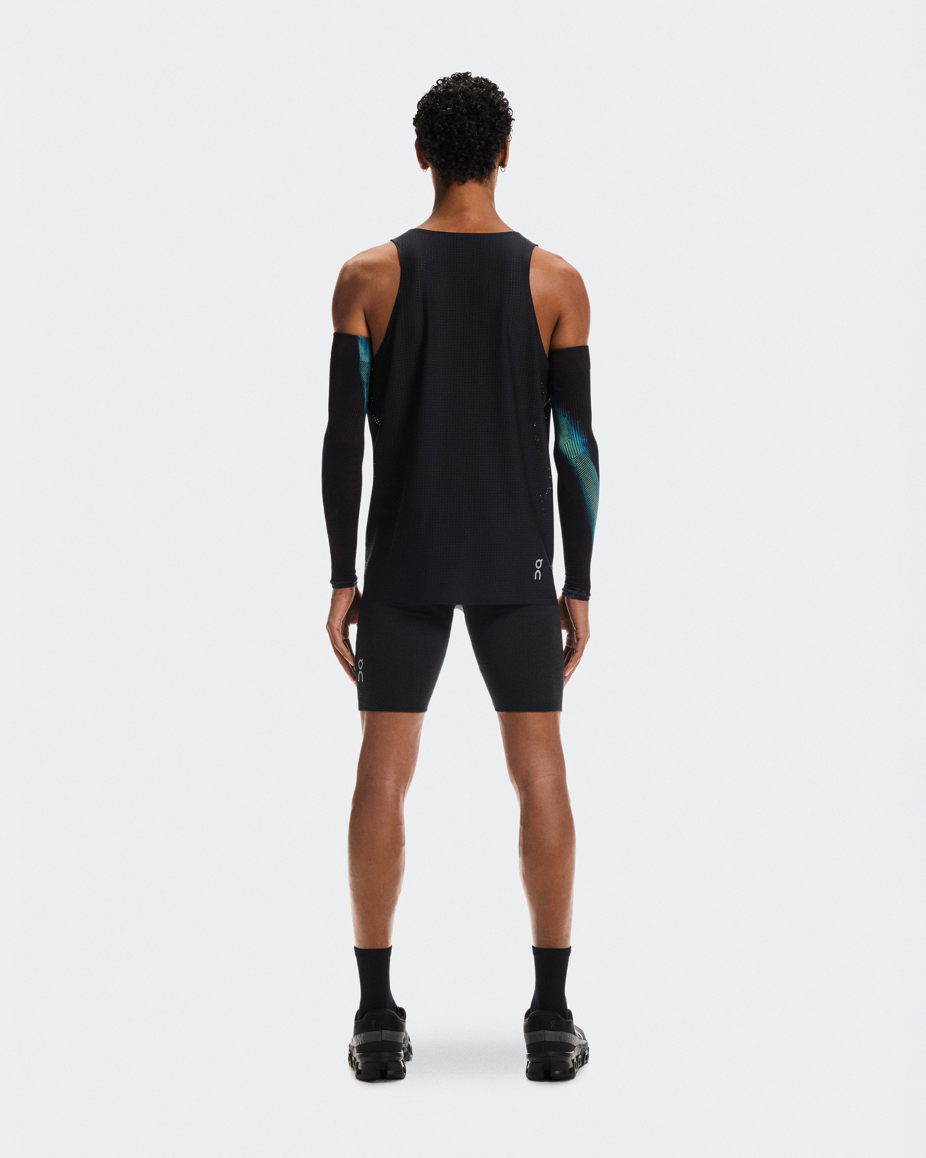 On Pace Tights Short Black | Black