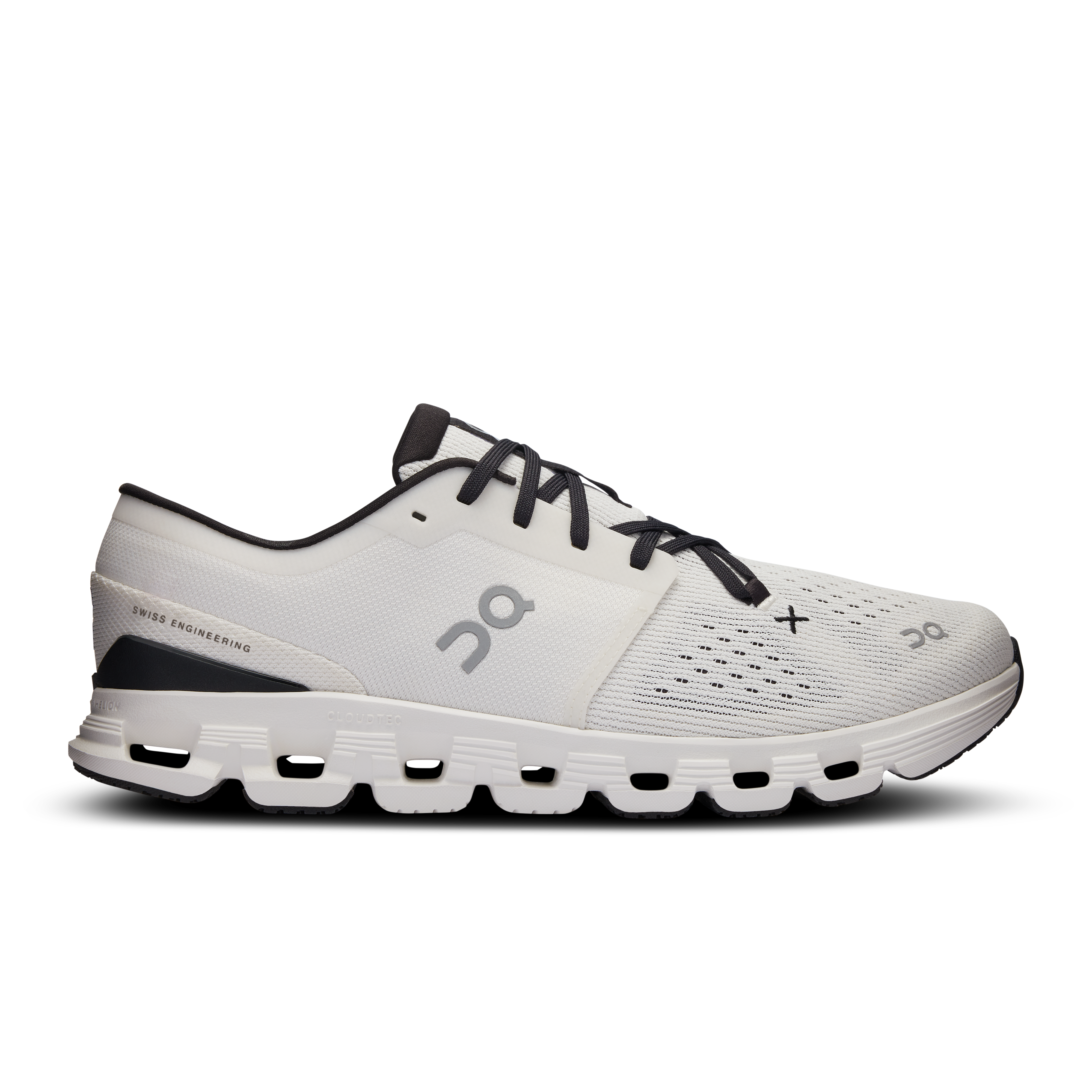 On Cloud X 4 Ivory Black
