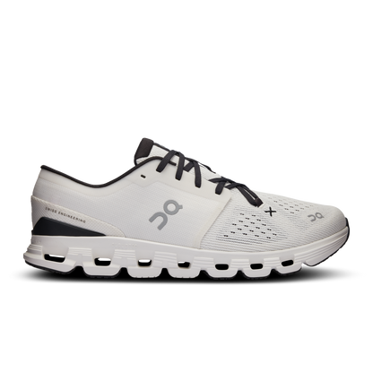 On Cloud X 4 Ivory Black