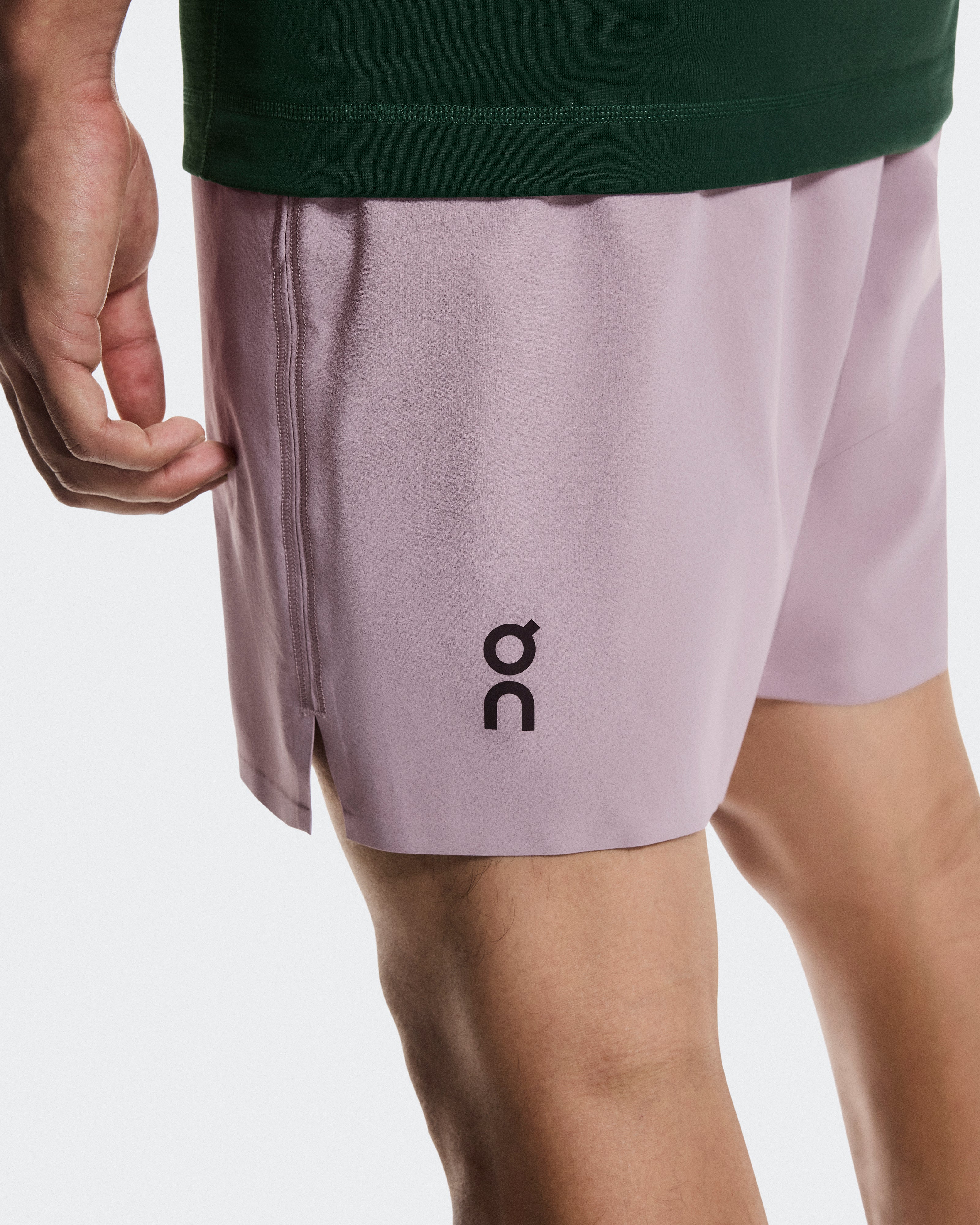 On Focus Shorts Heron