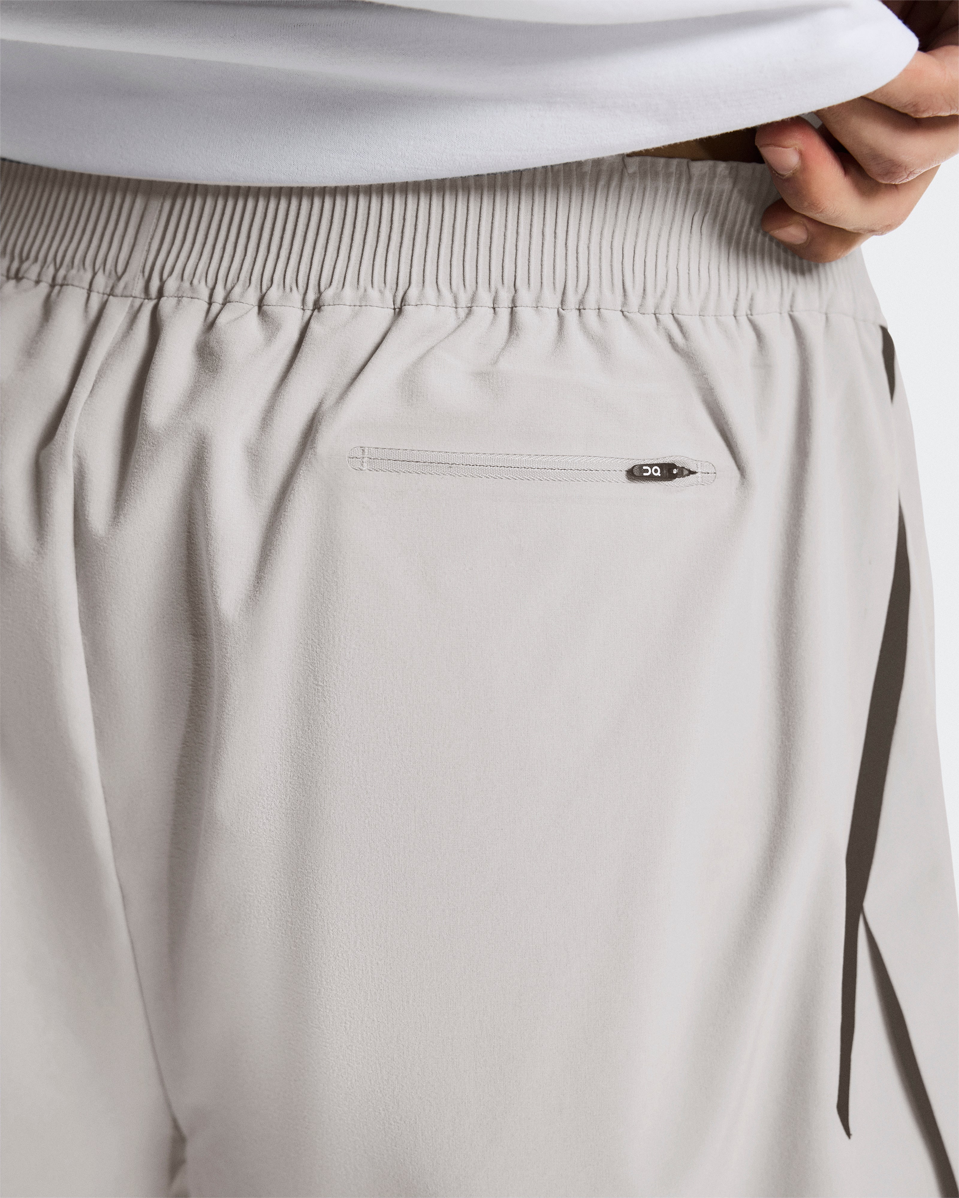 On Train Shorts Alloy