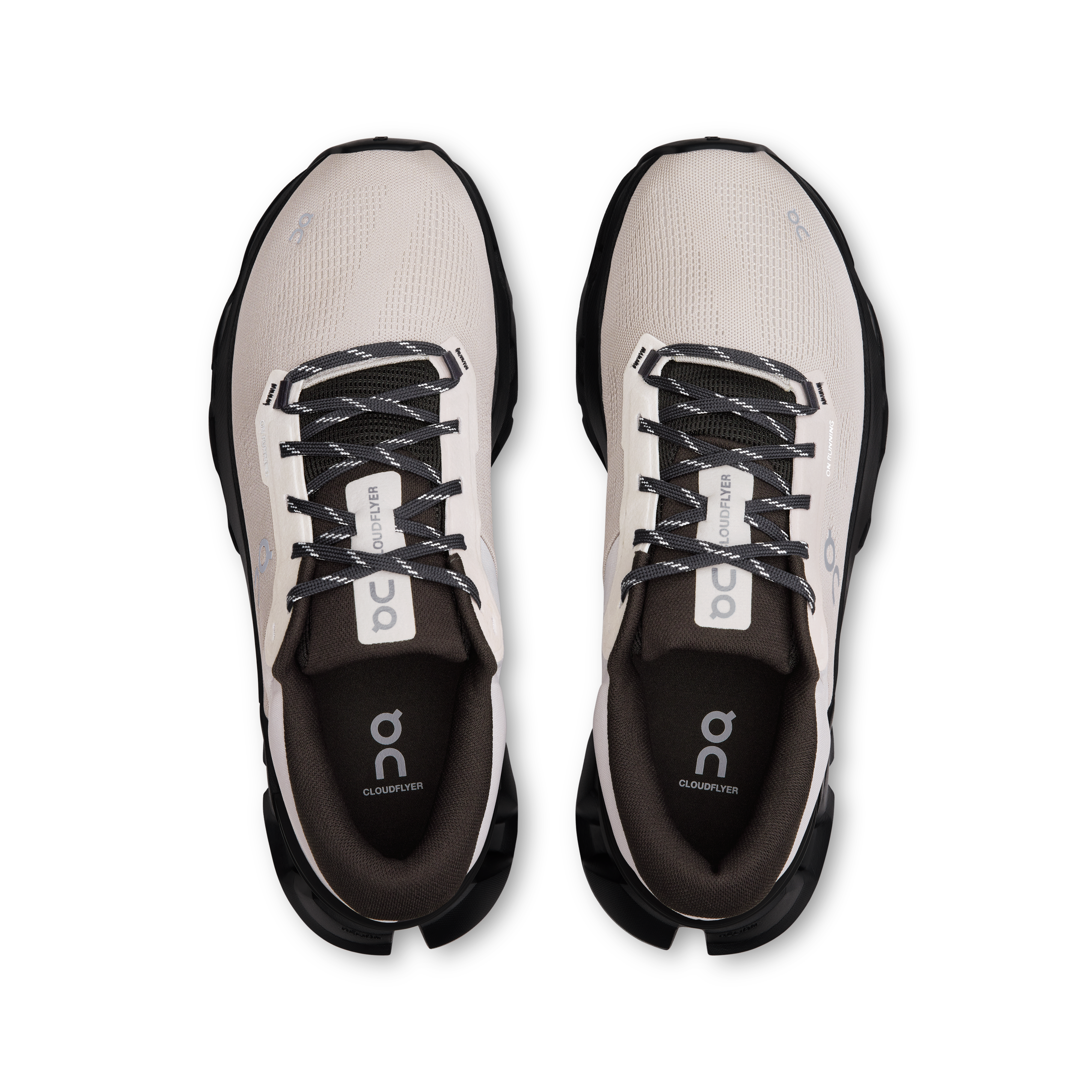on running cloudflyer 5 wolf black