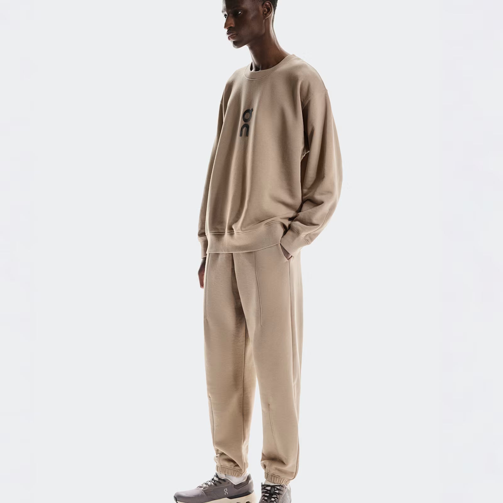 On Club Pants Desert