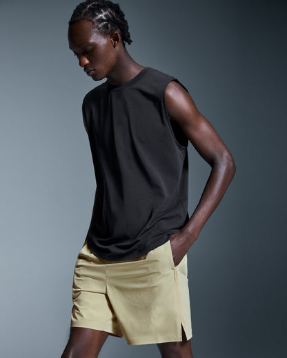 On Focus Shorts Caper