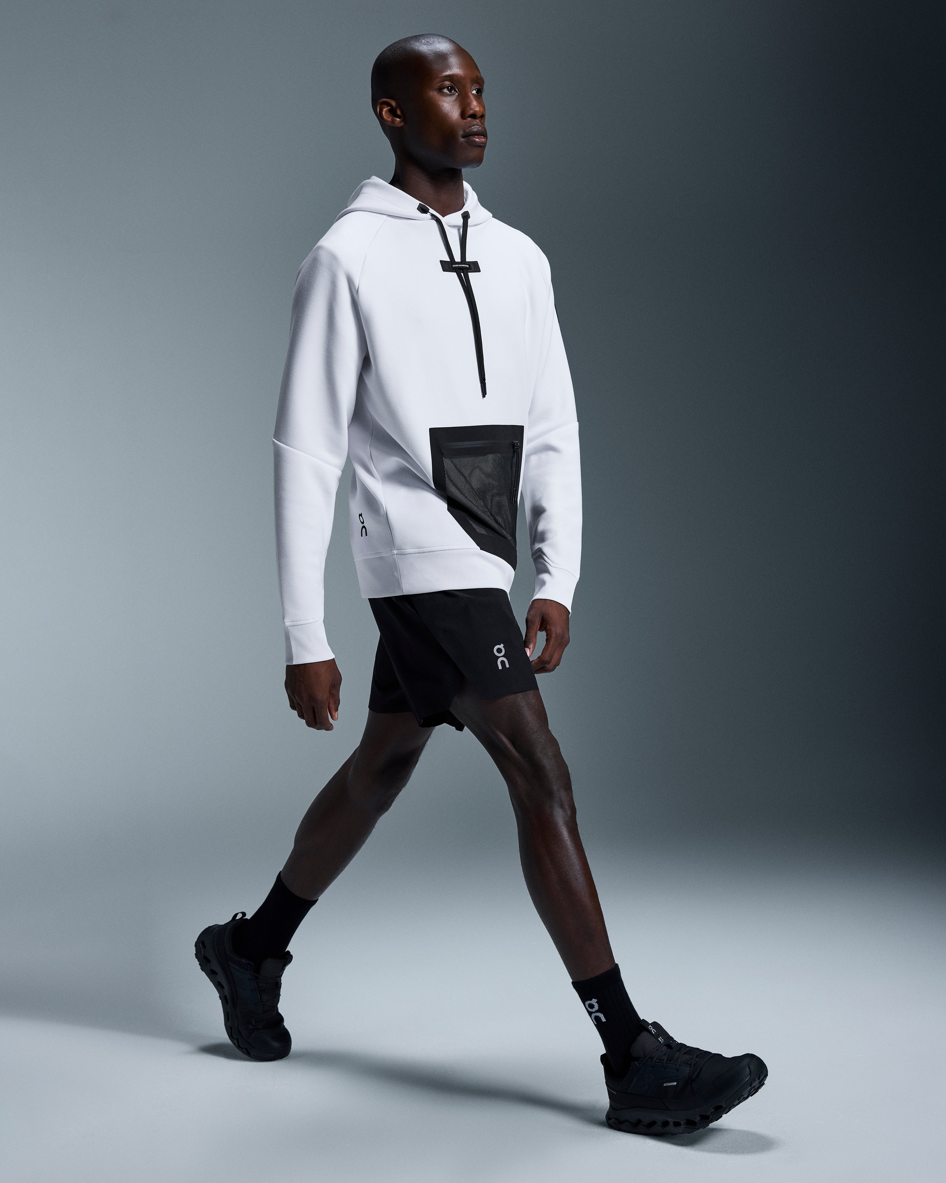 On 7" Core Shorts Black