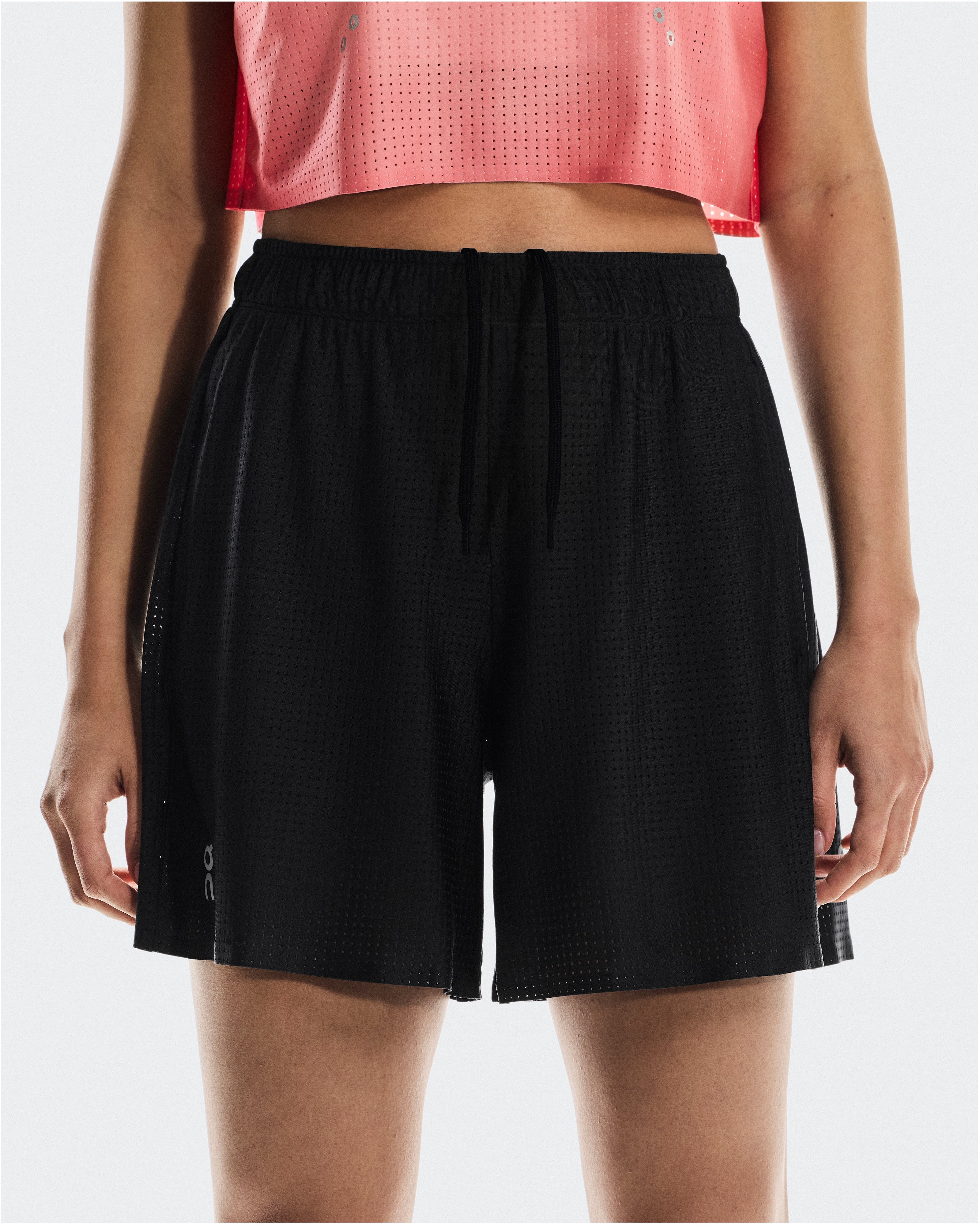 On Pace Mesh Shorts Black (Women's)