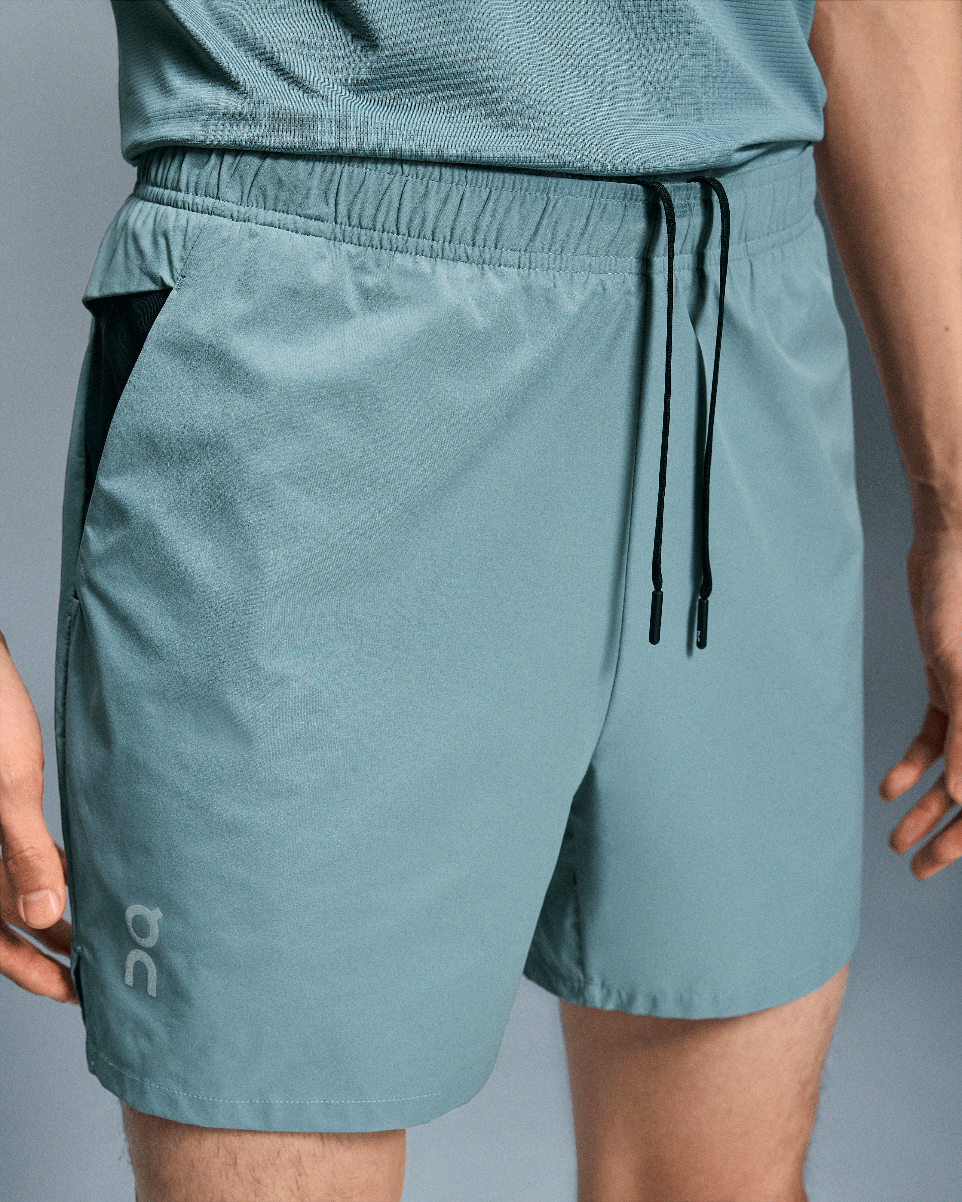 On Essential Shorts Coast