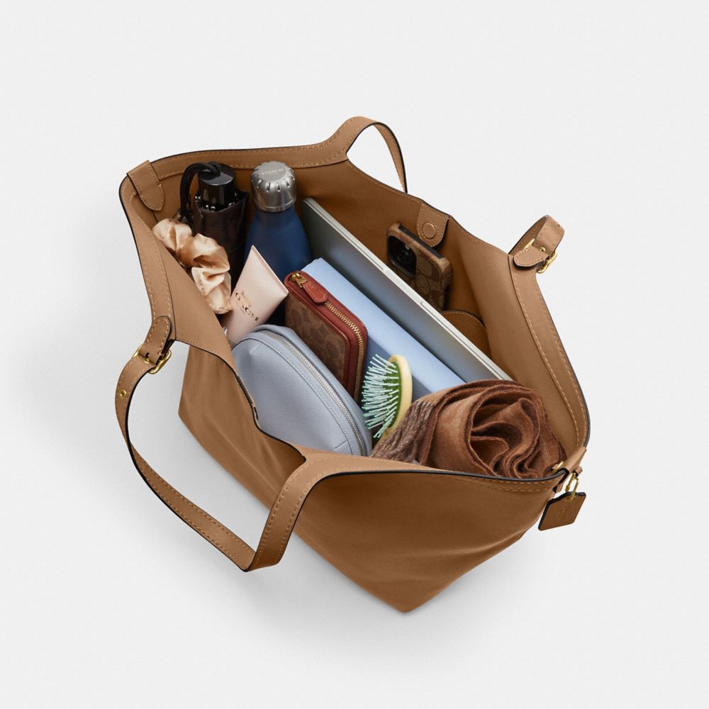 Coach Gramercy Tote Bag Brass Honey Brown