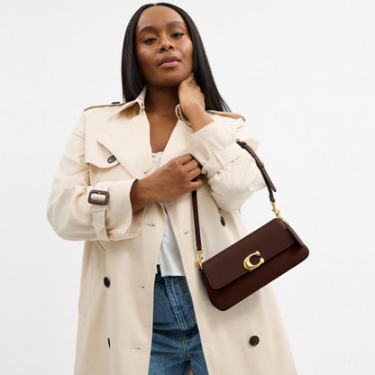Coach Jet Shoulder Bag Brass Maple