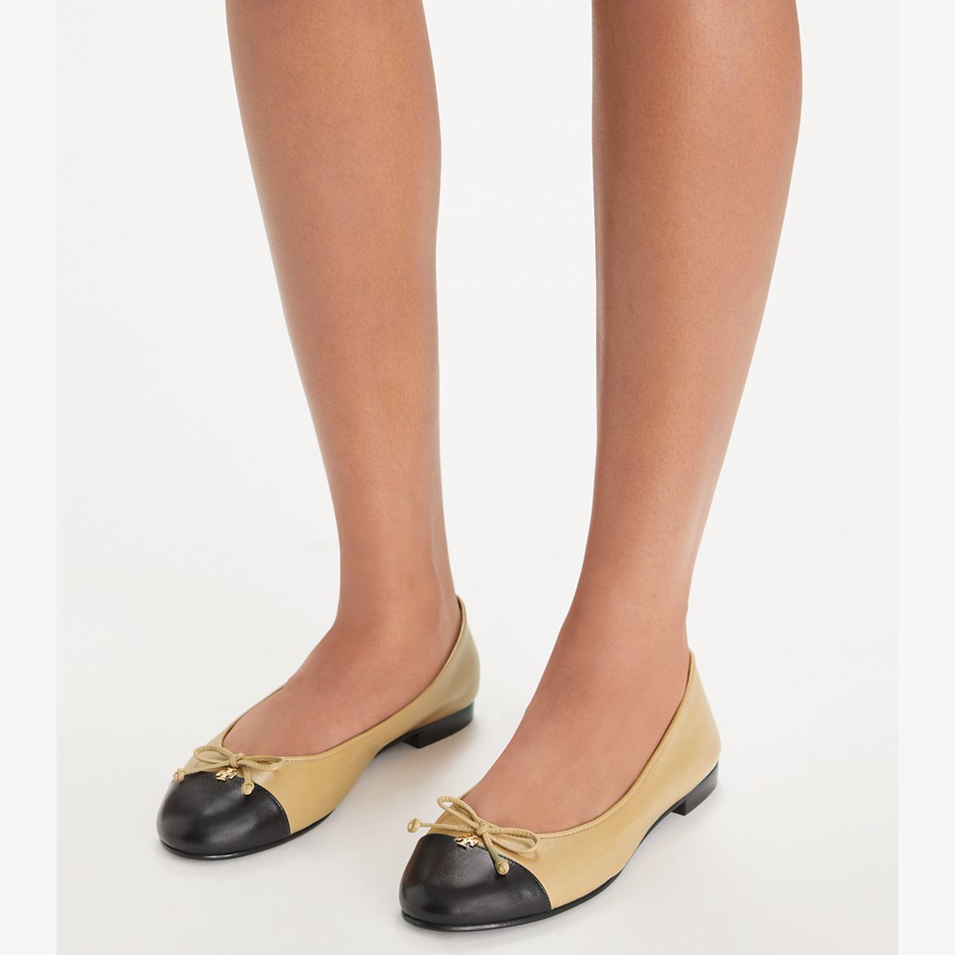 Tory Burch Cap-Toe Ballet GINGER SHORTBREAD / PERFECT BLACK