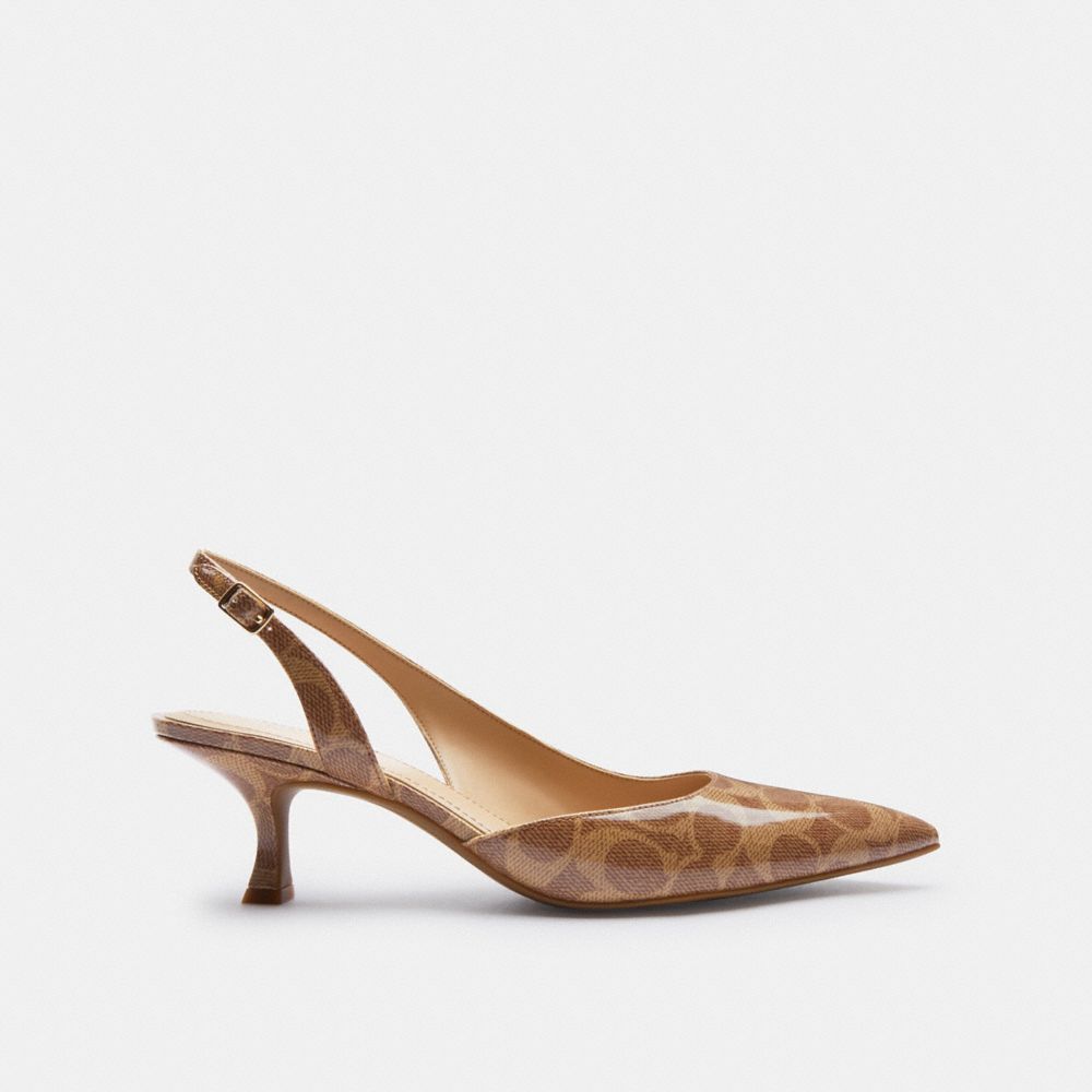 Coach Roxanne Pump In Signature Canvas Tan